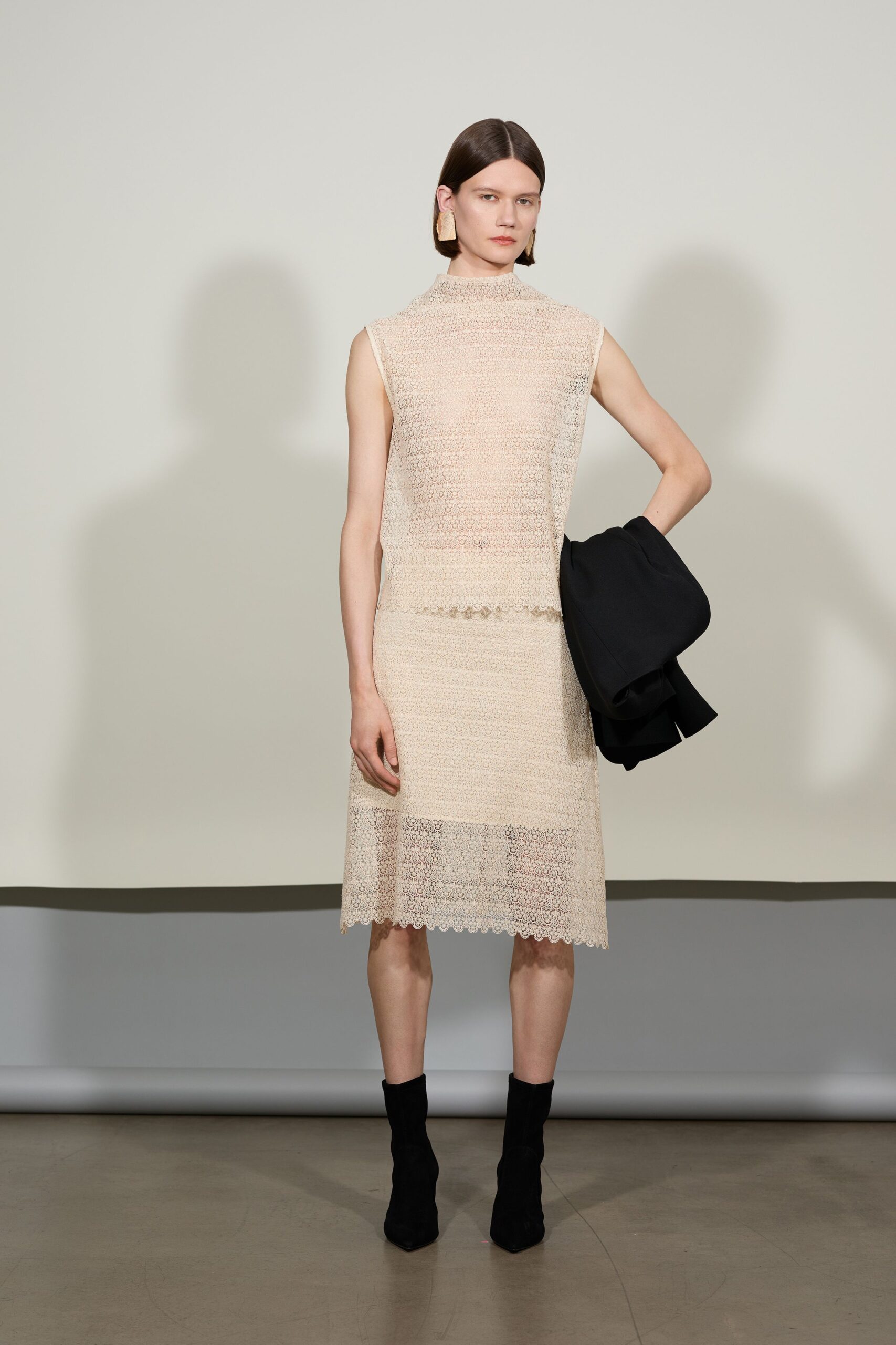 beige lace sleeveless high-neck fitted pleated layered dress