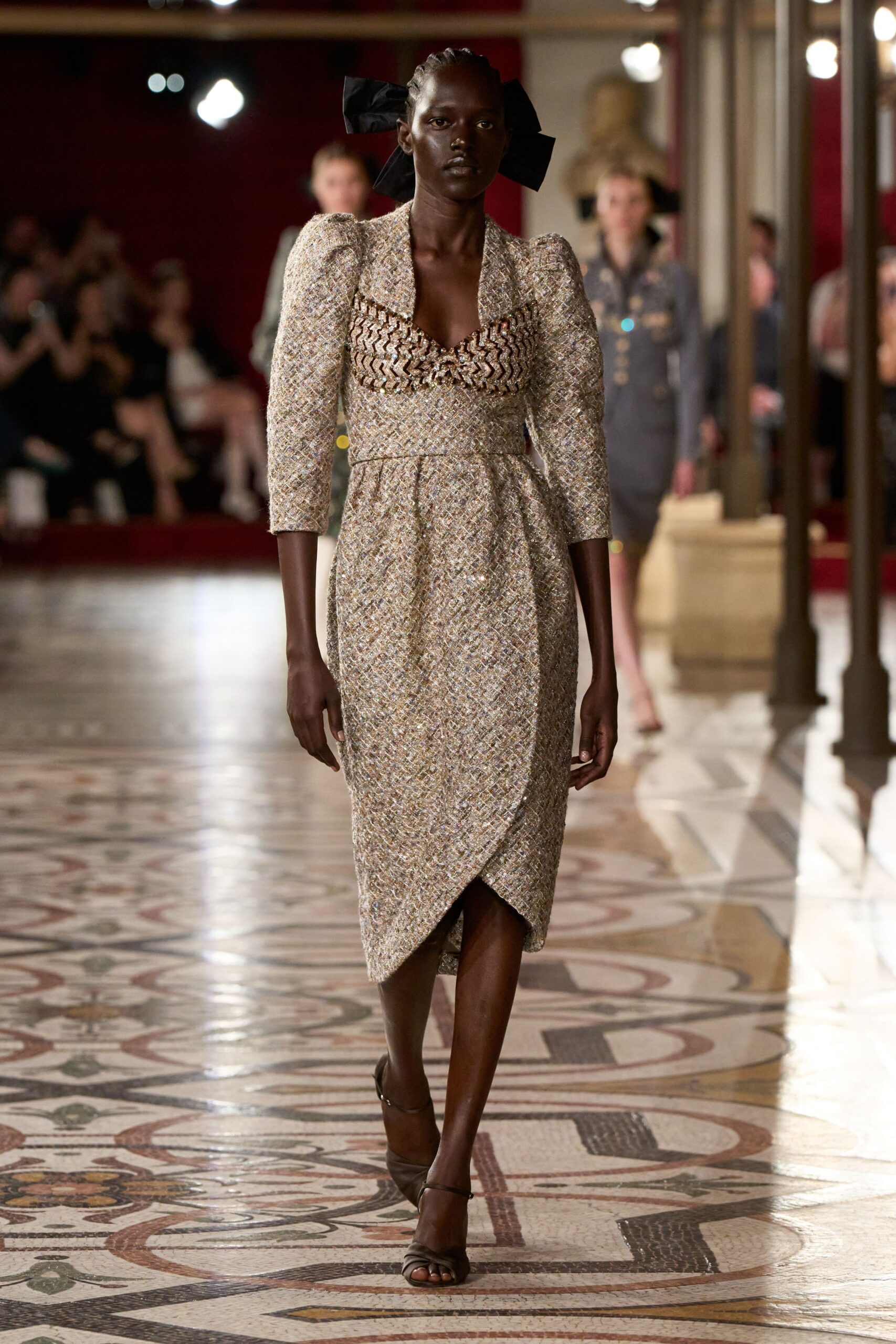Chanel F/W 24 Couture Look 225