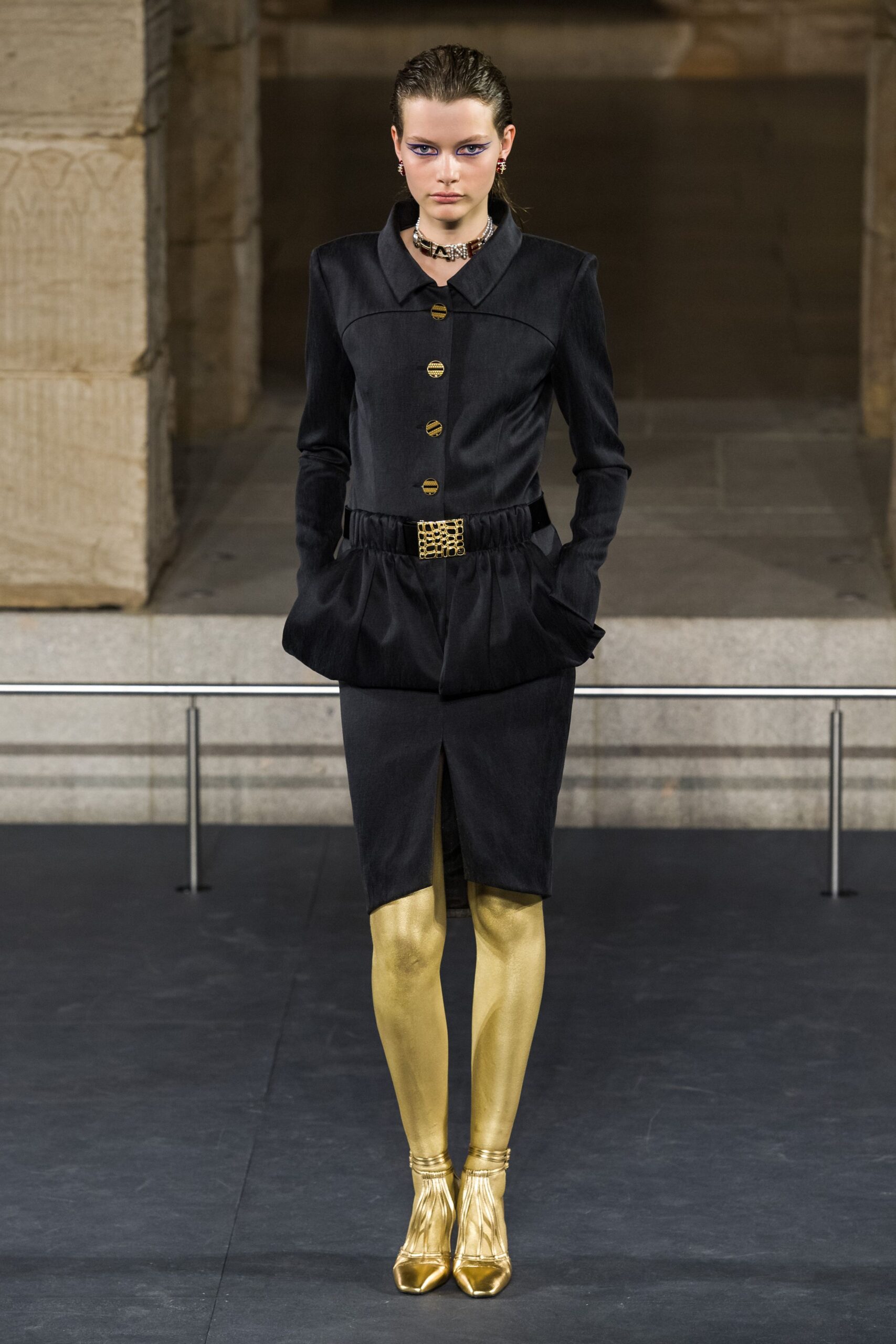 Chanel F/W 19 Look 292