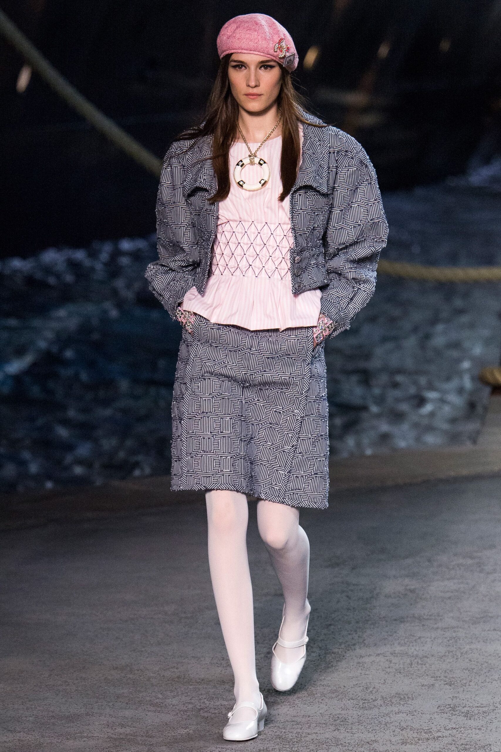 Chanel Resort 19 Look 287