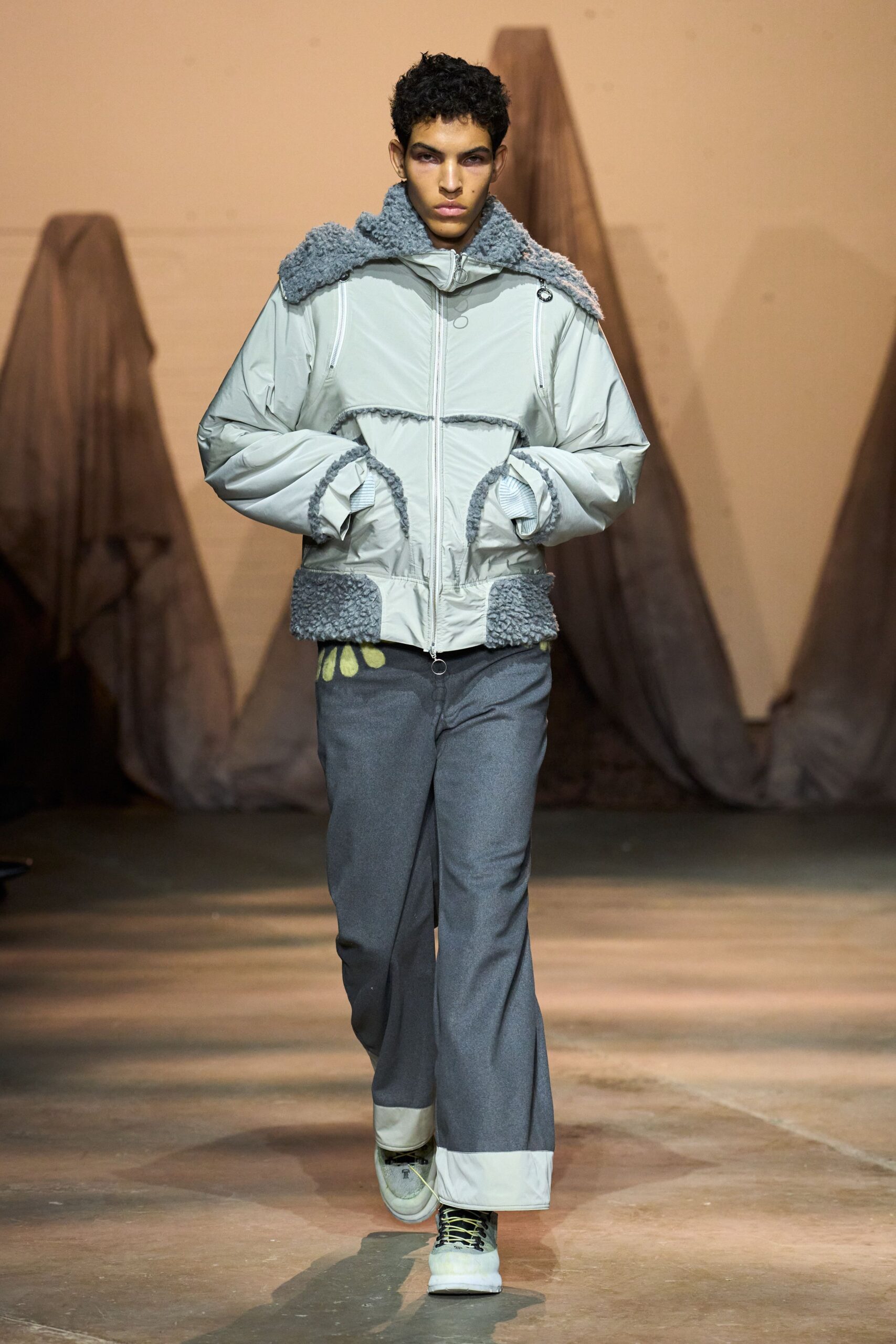 gray relaxed jacket with pants