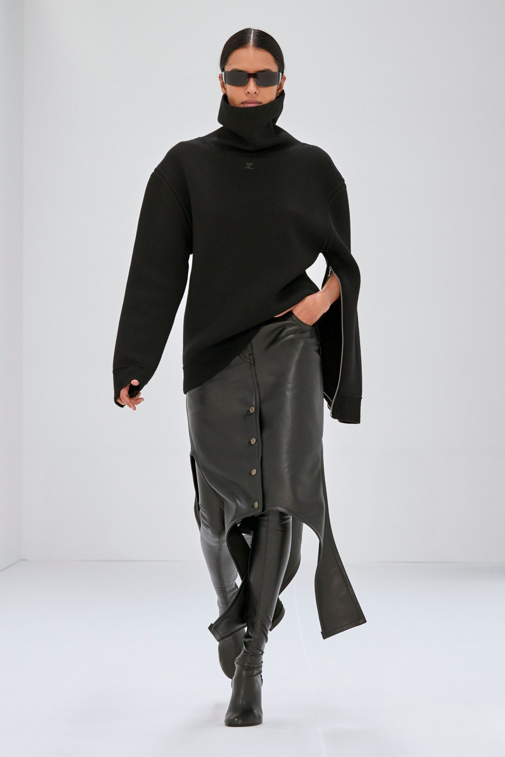 Courrèges F/W 24 Look 52