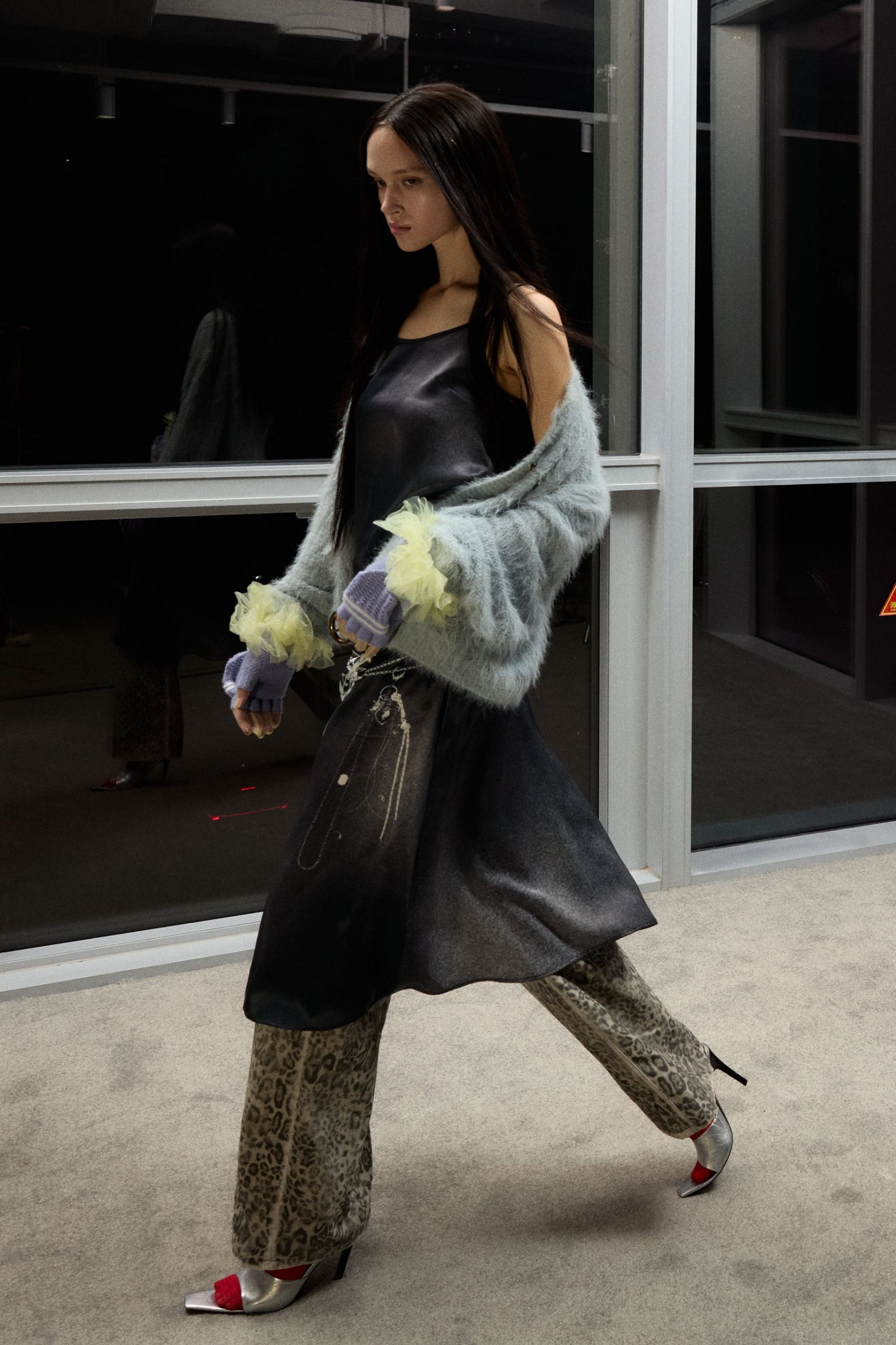 gray wool long-sleeve relaxed ruffled cardigan
