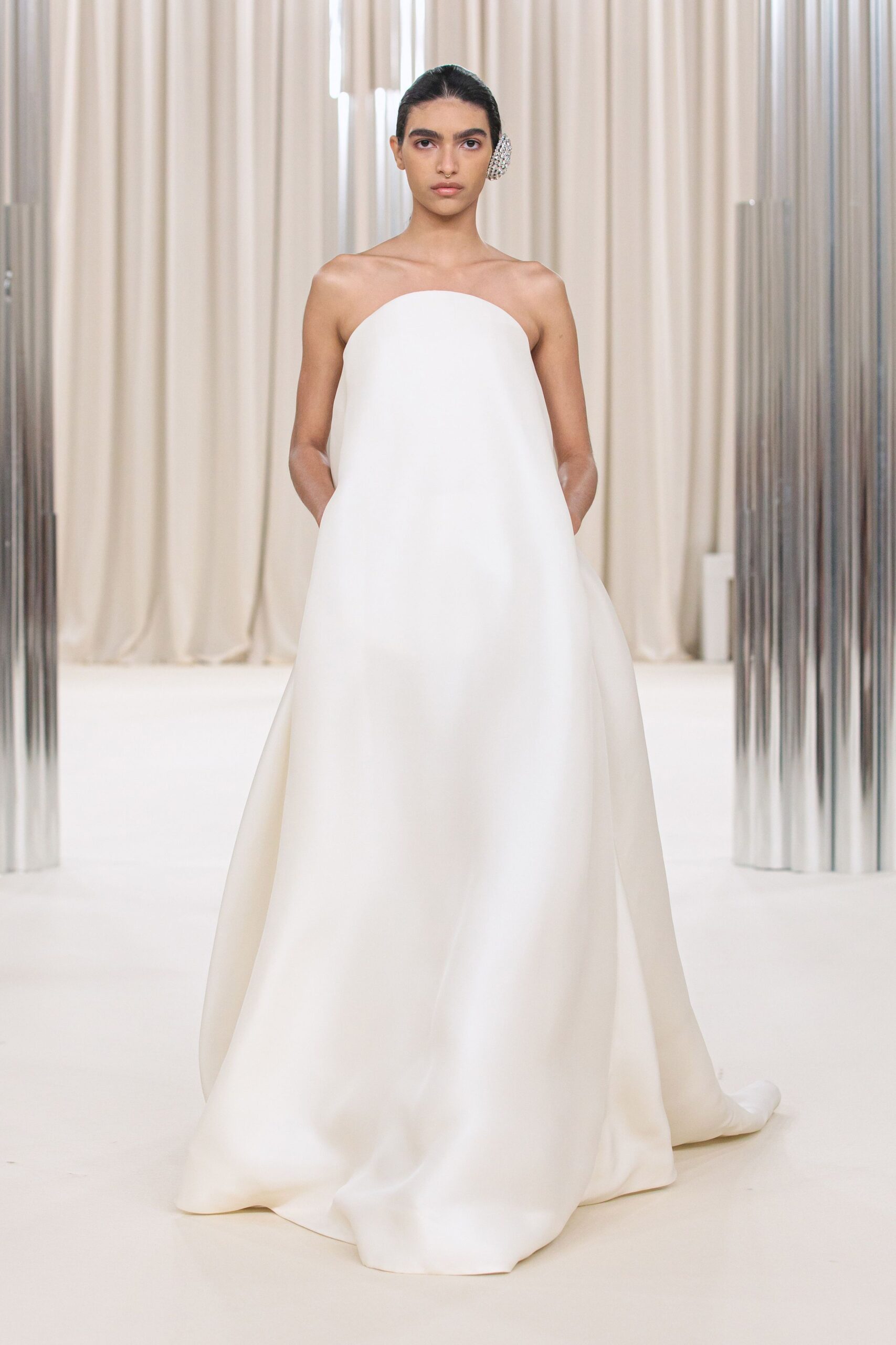 Ashi Studio F/W 22 Couture Look 206
