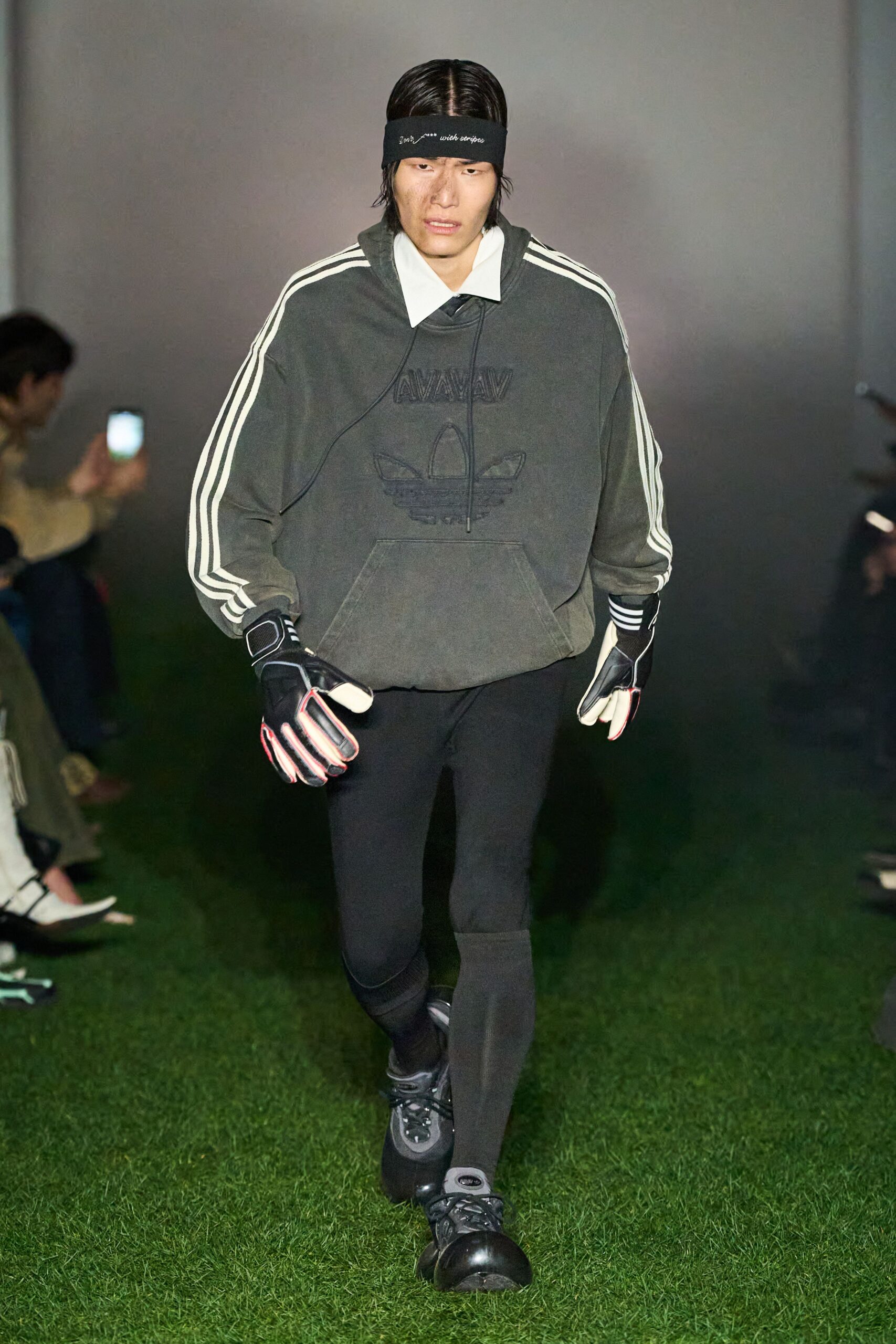 gray relaxed hoodie with black pants