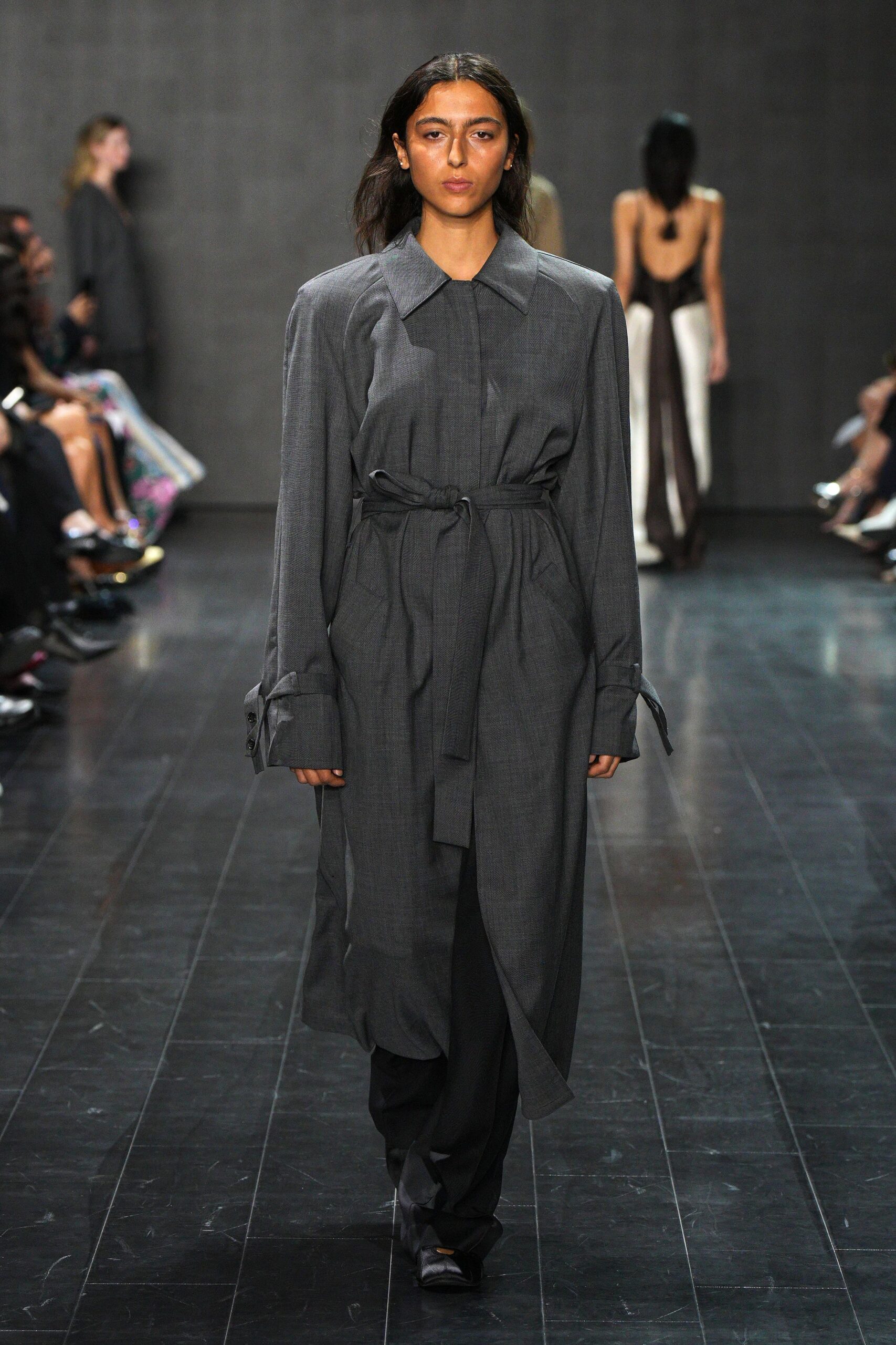 gray wool long-sleeve collared oversized buttoned belted coat