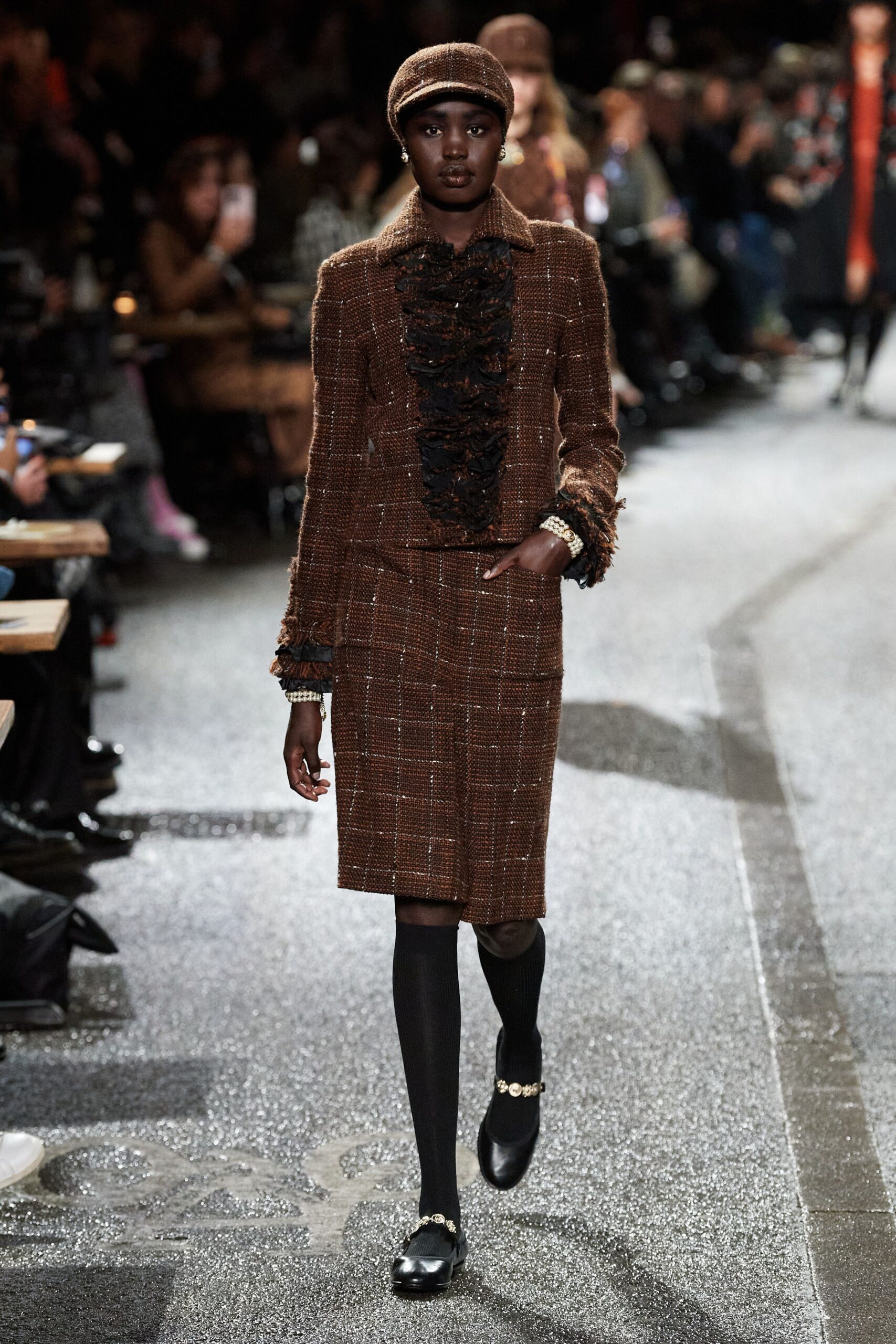 Chanel F/W 24 Look 266