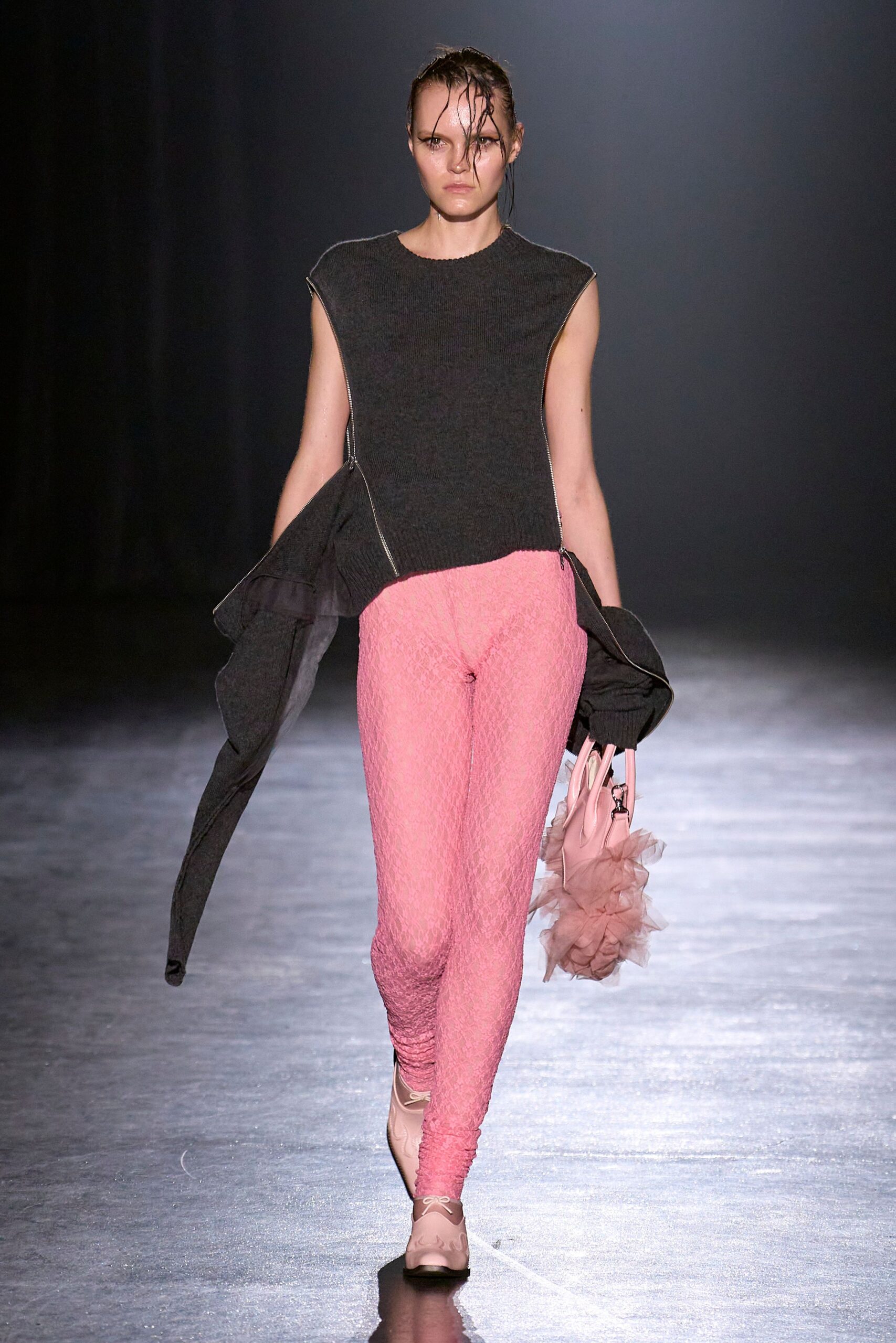 gray sleeveless top with pink pants