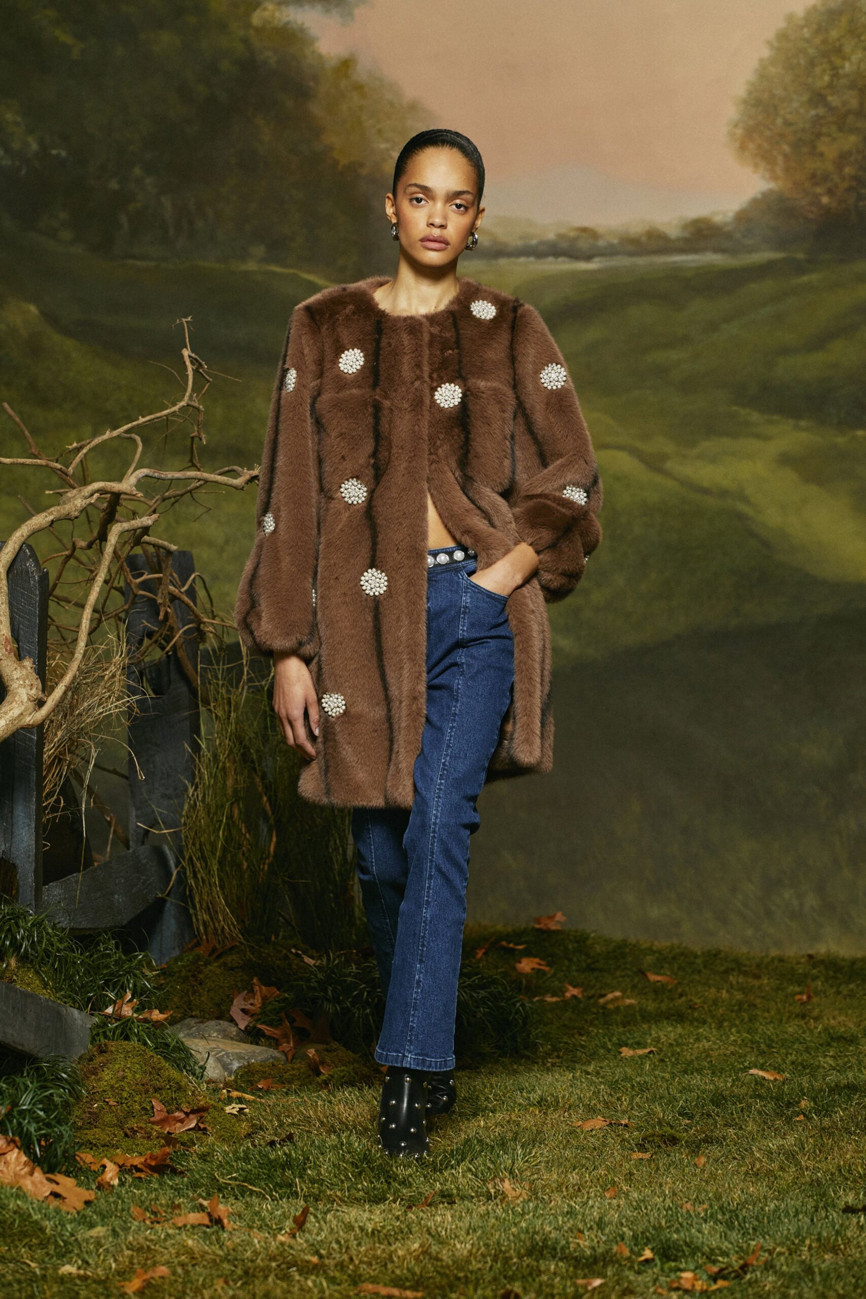 brown fur long-sleeve relaxed embellished coat