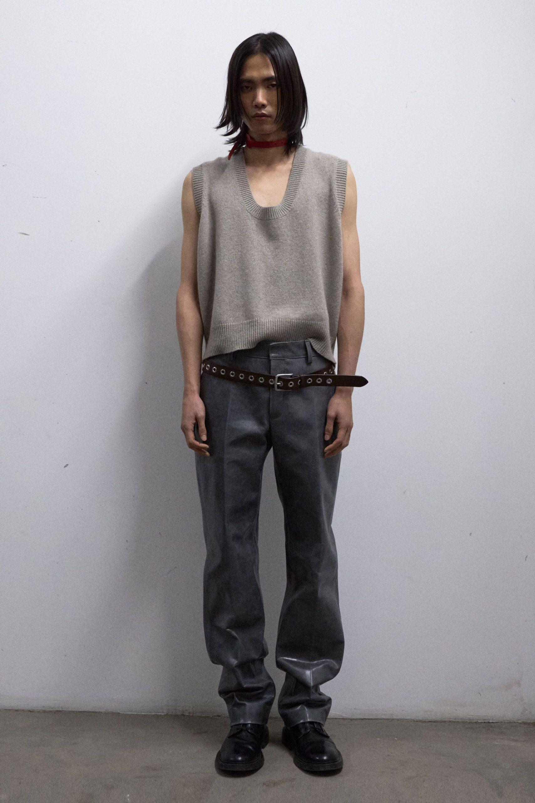 gray sleeveless top with relaxed pants