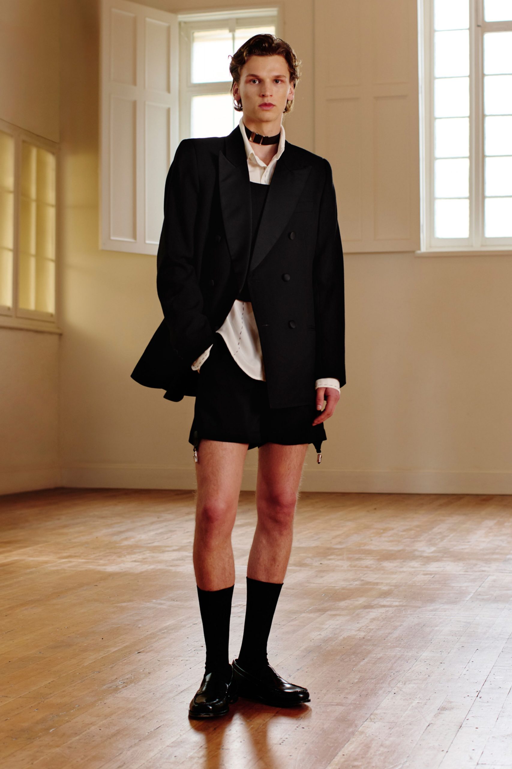 black tailored blazer with shorts
