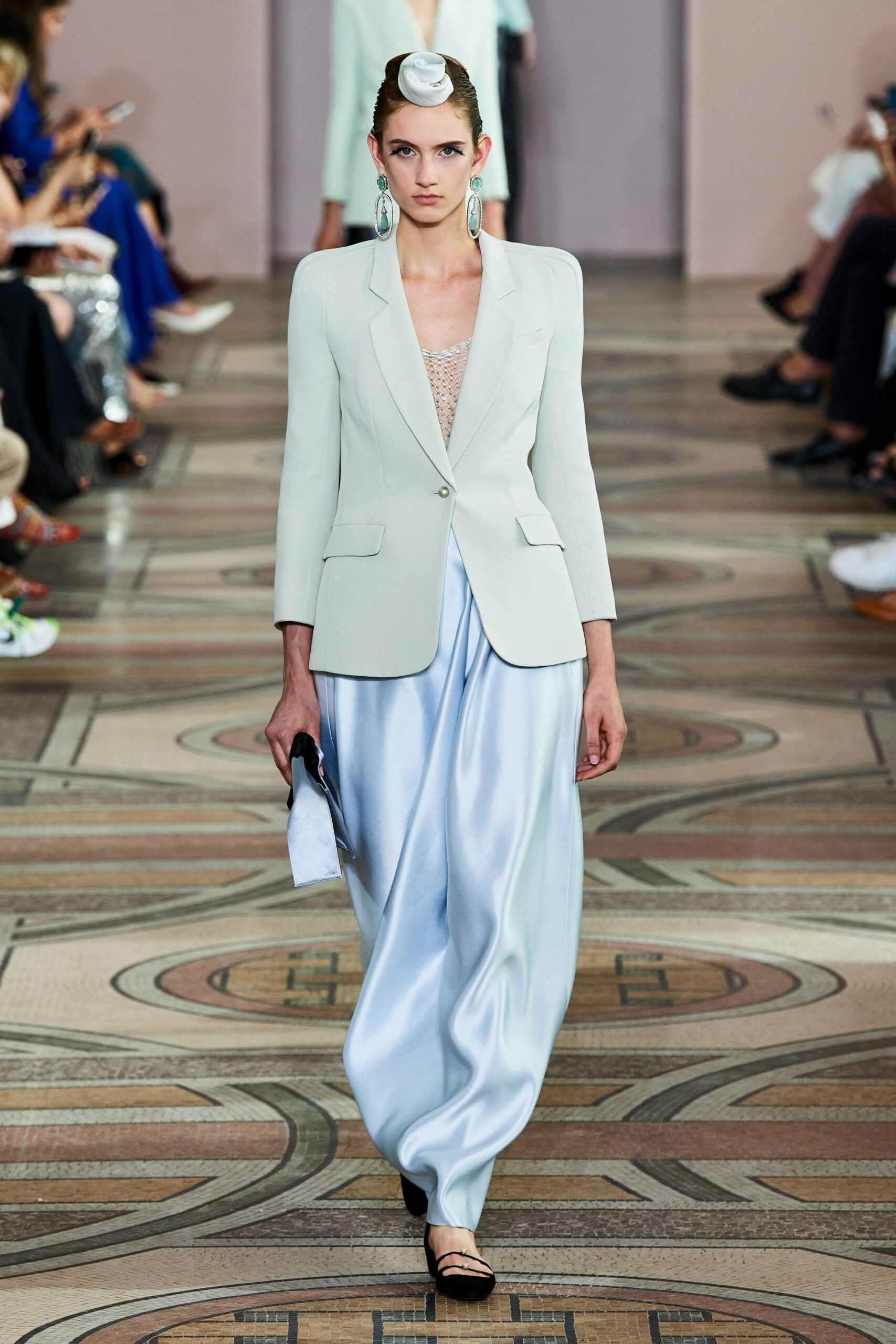 Armani Privé F/W 19 Couture Look 340