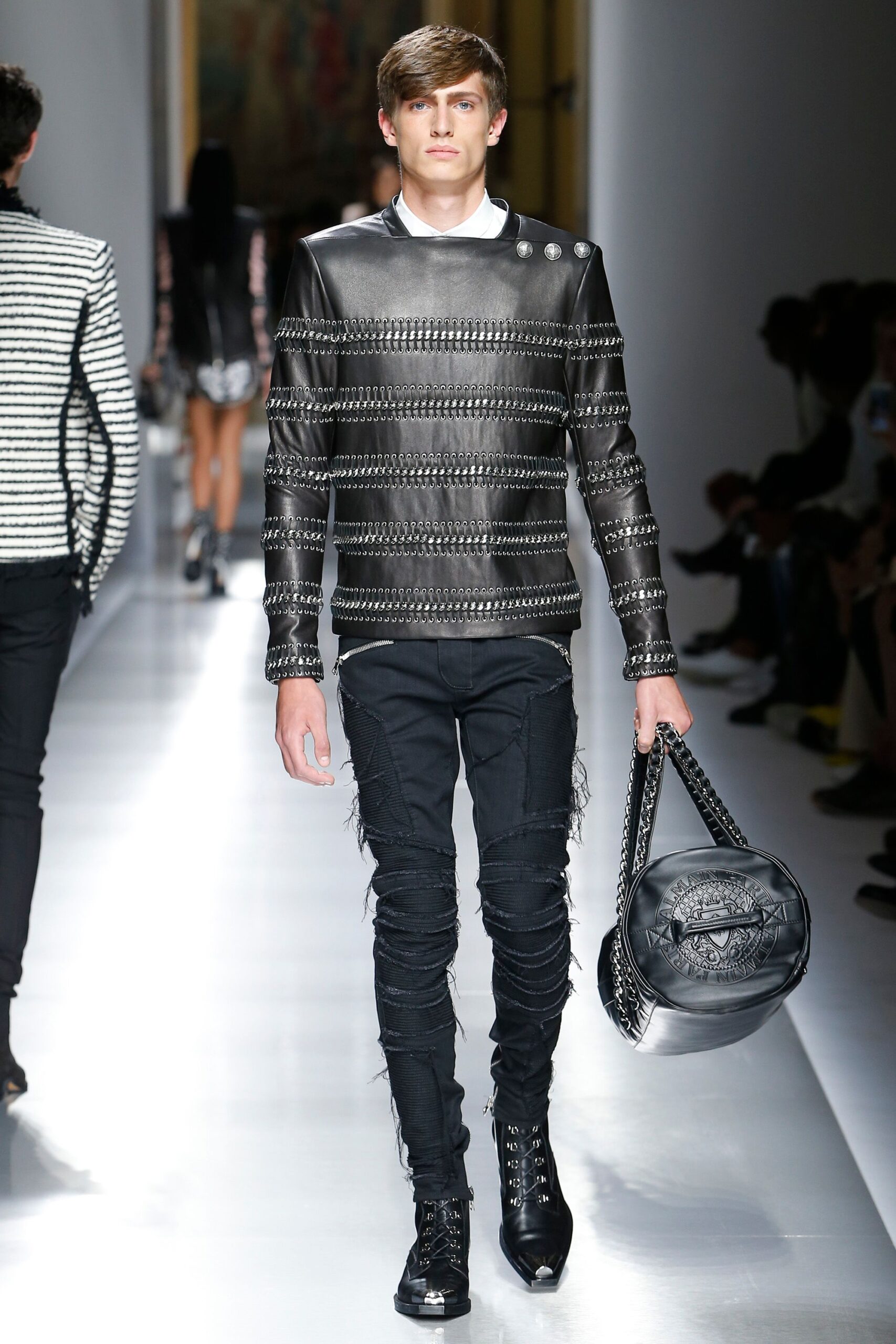 Balmain S/S 18 Menswear Look 276