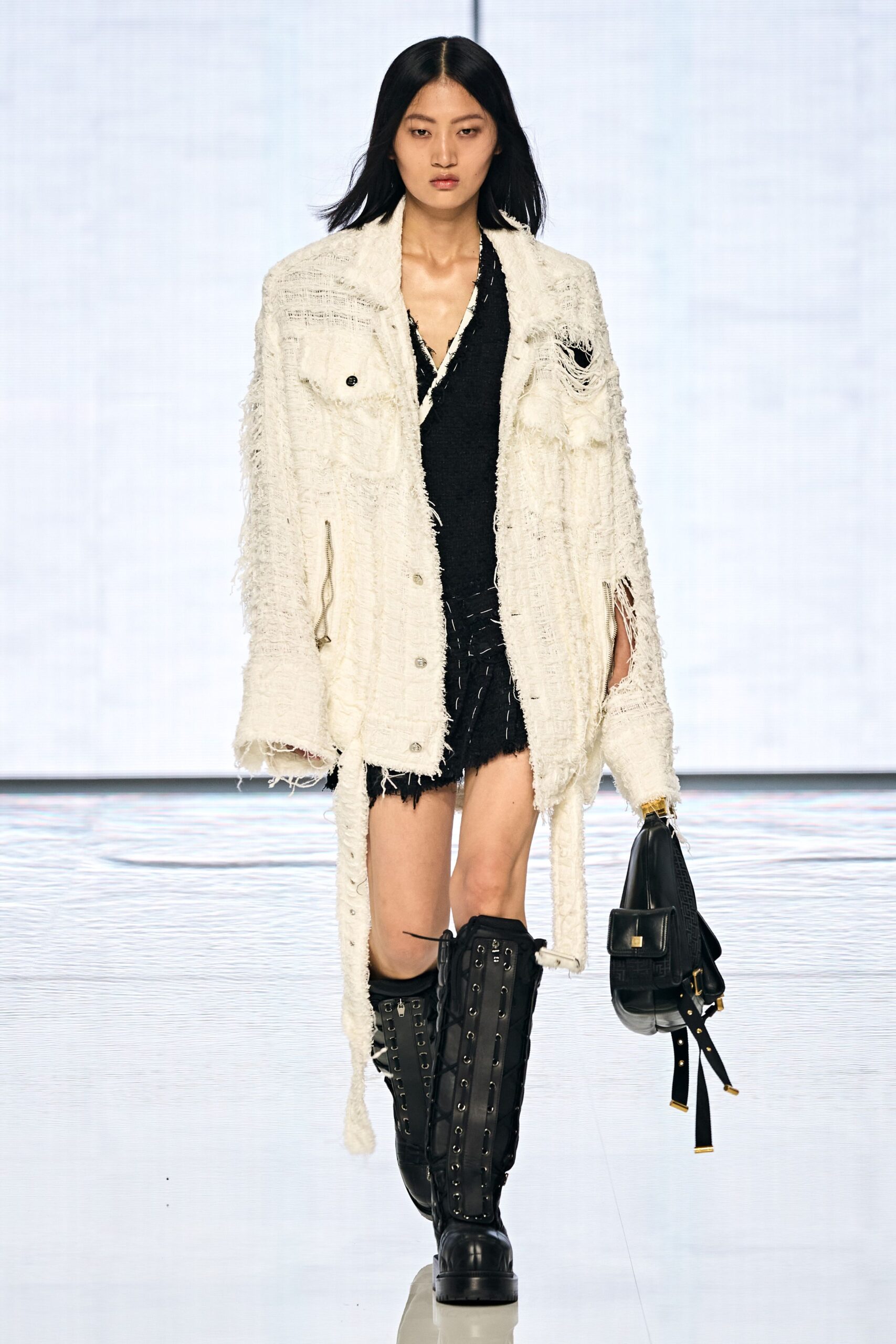 Balmain S/S 22 Look 224