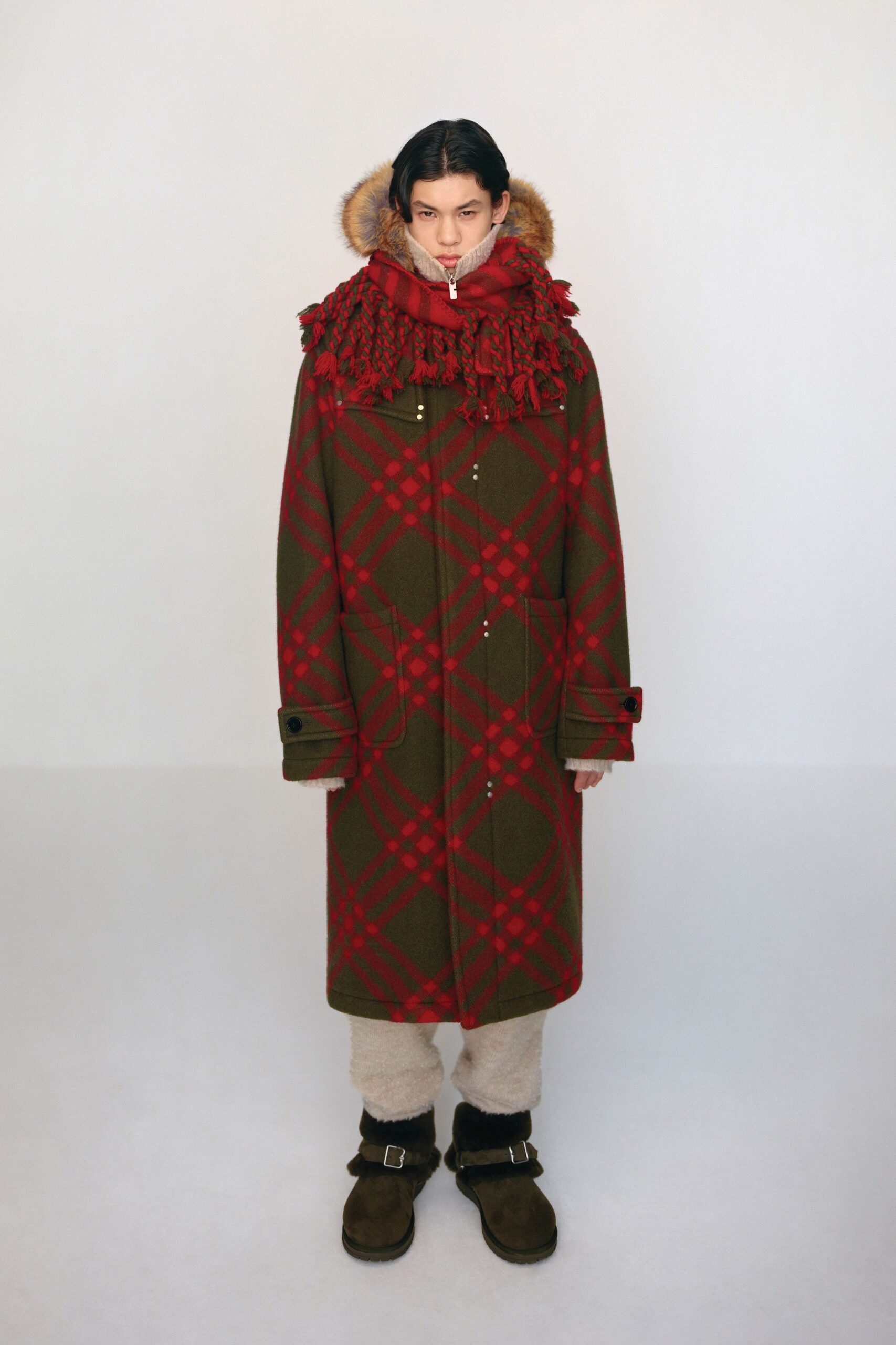 Burberry F/W 24 Look 216
