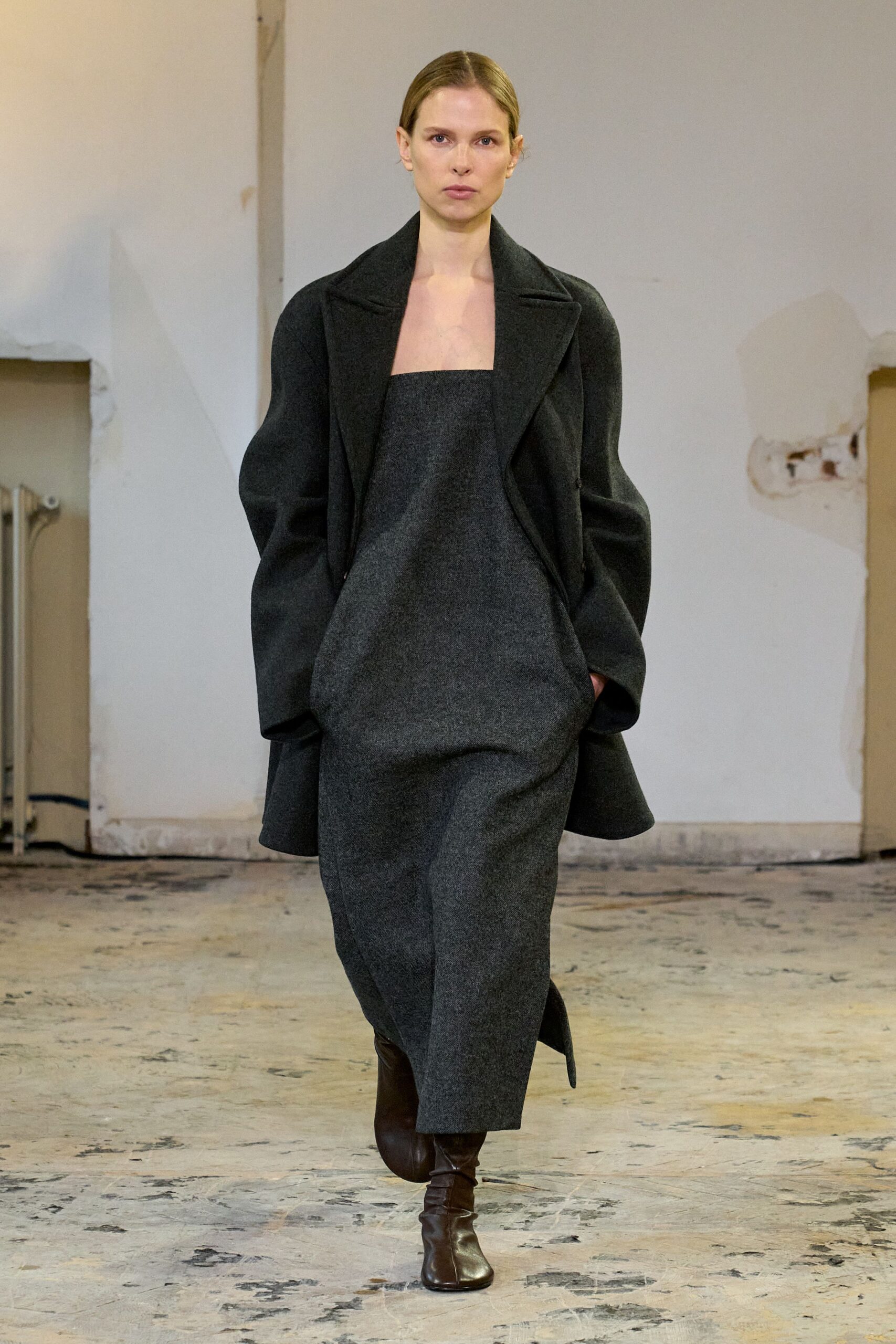 Carven F/W 24 Look 306