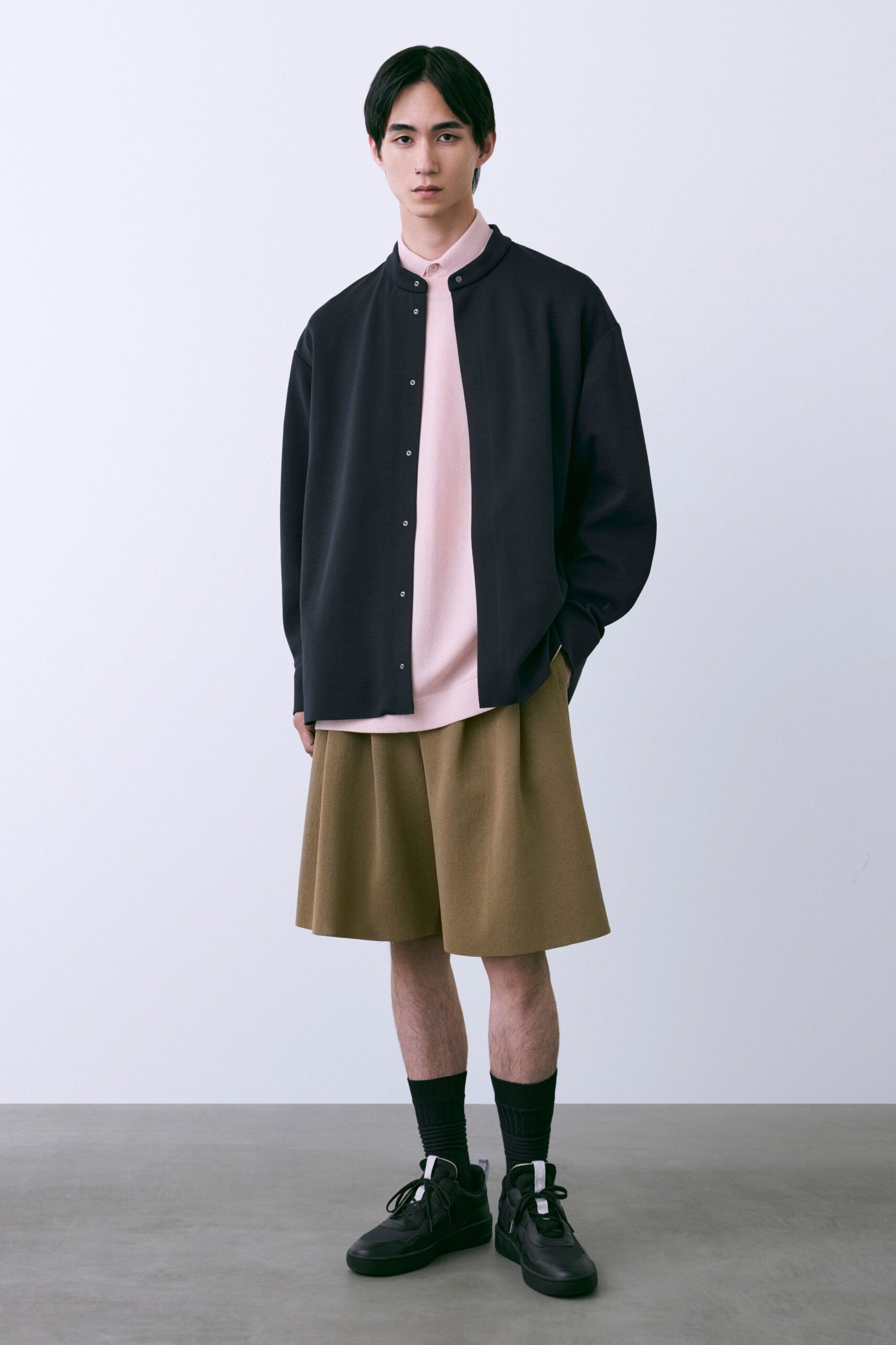 pink cotton collared long-sleeve relaxed buttoned shirt