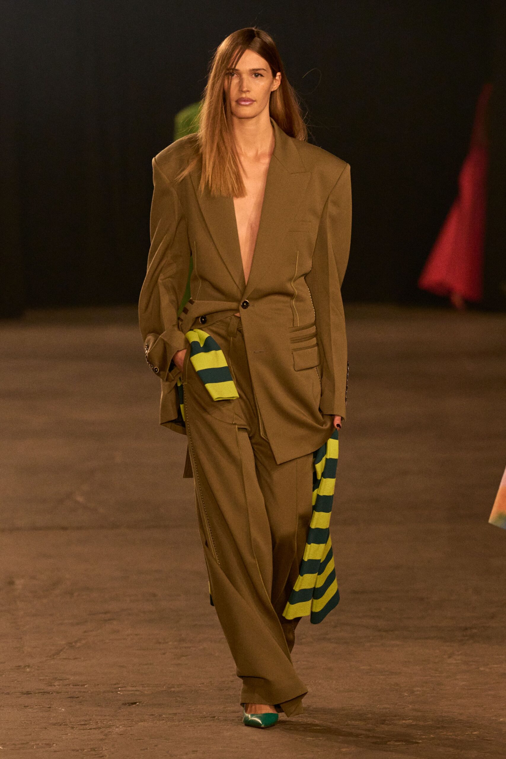 brown tailored suit with green shoes