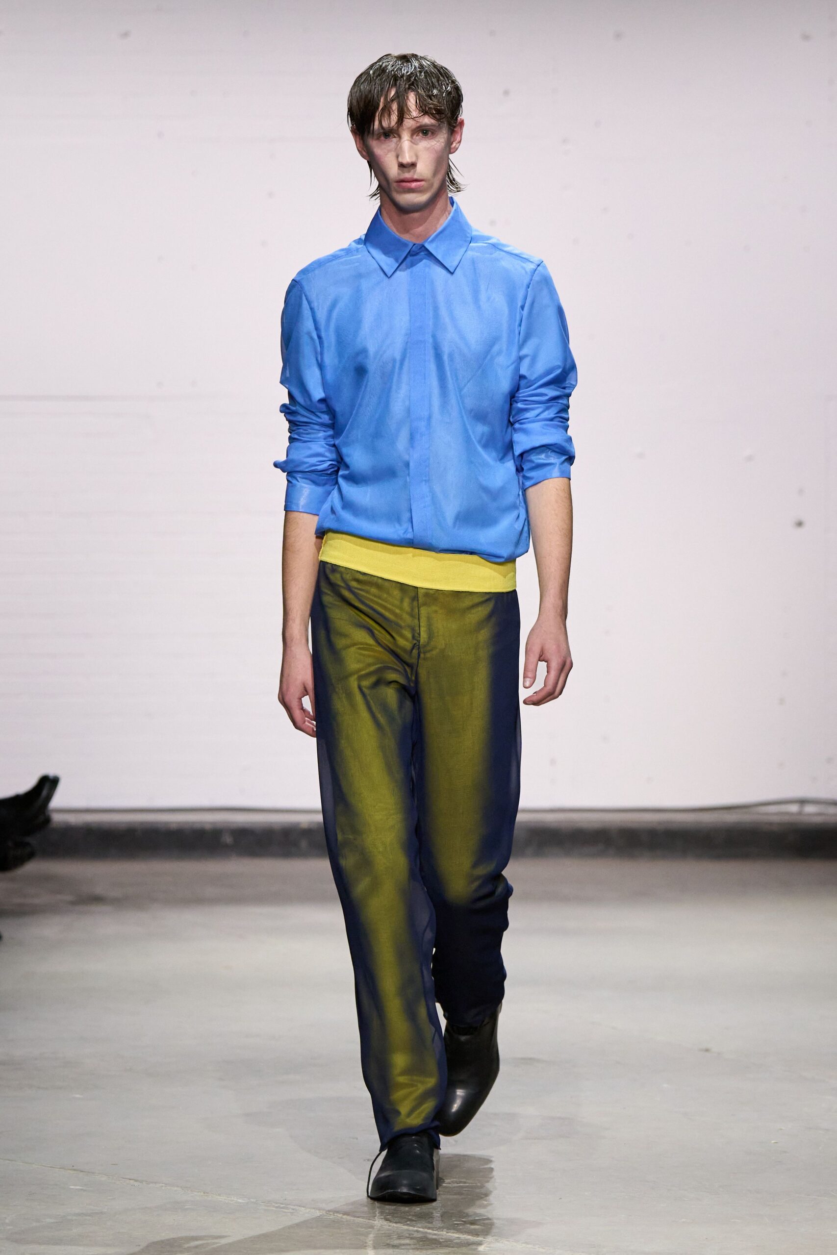blue shirt yellow blue pants