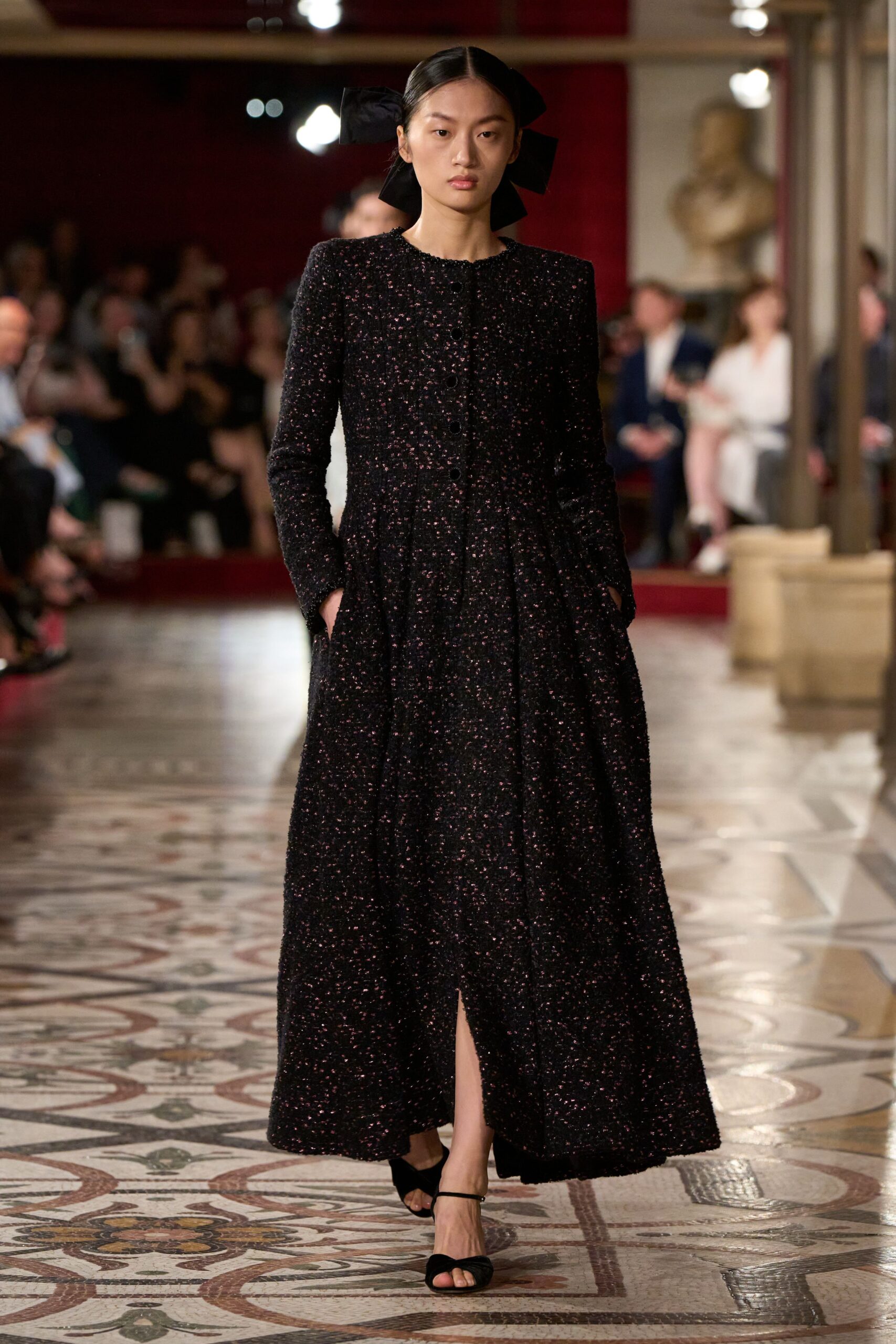 Chanel F/W 24 Couture Look 264