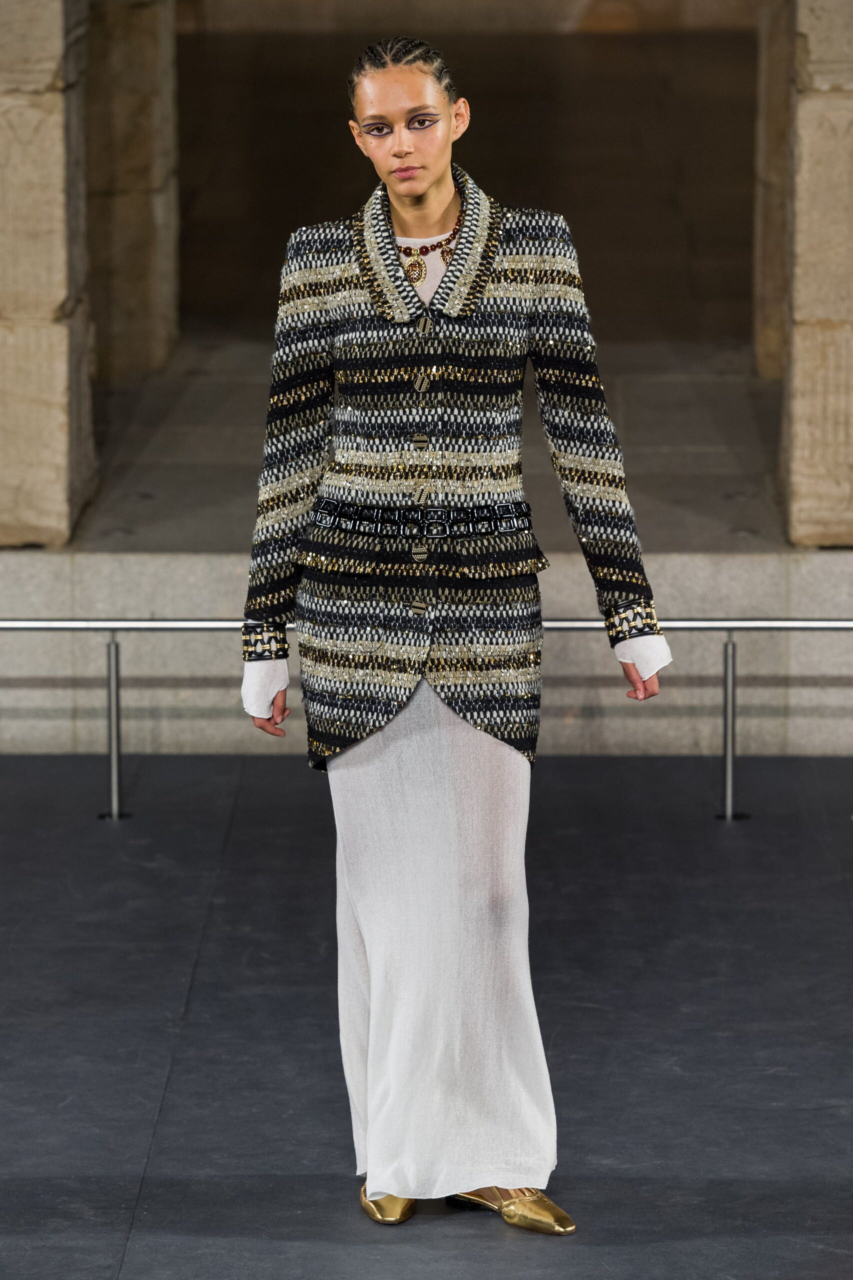 Chanel F/W 19 Look 334