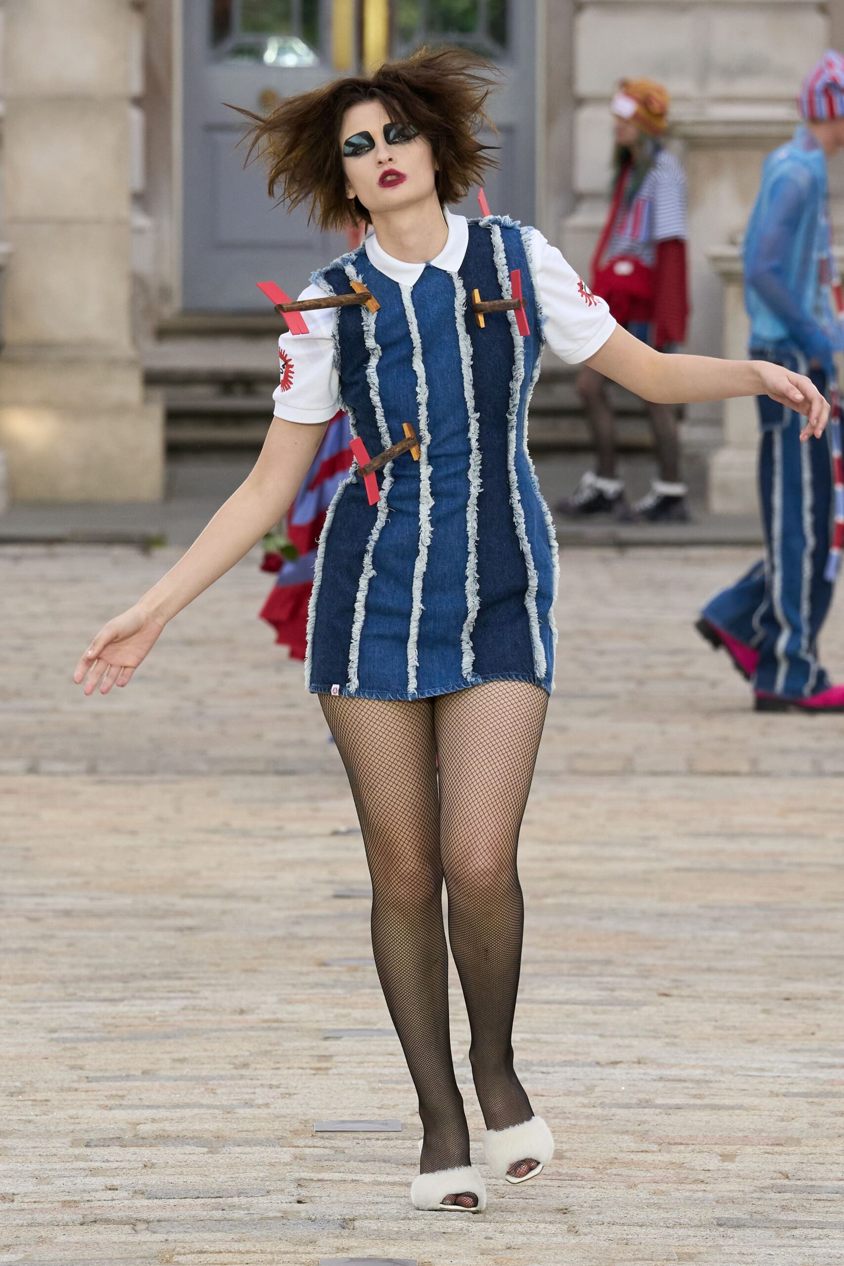 blue denim short-sleeve collared fitted pleated zippered dress