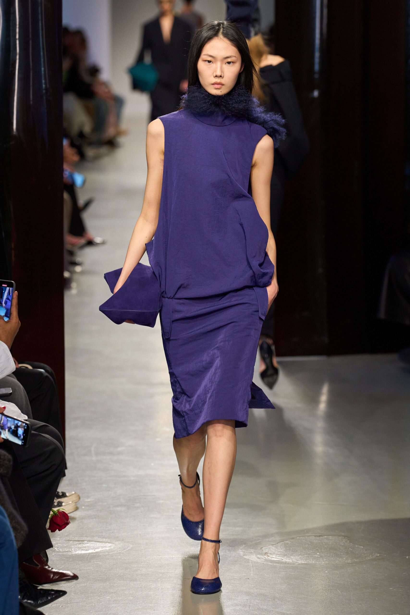 blue relaxed sleeveless dress