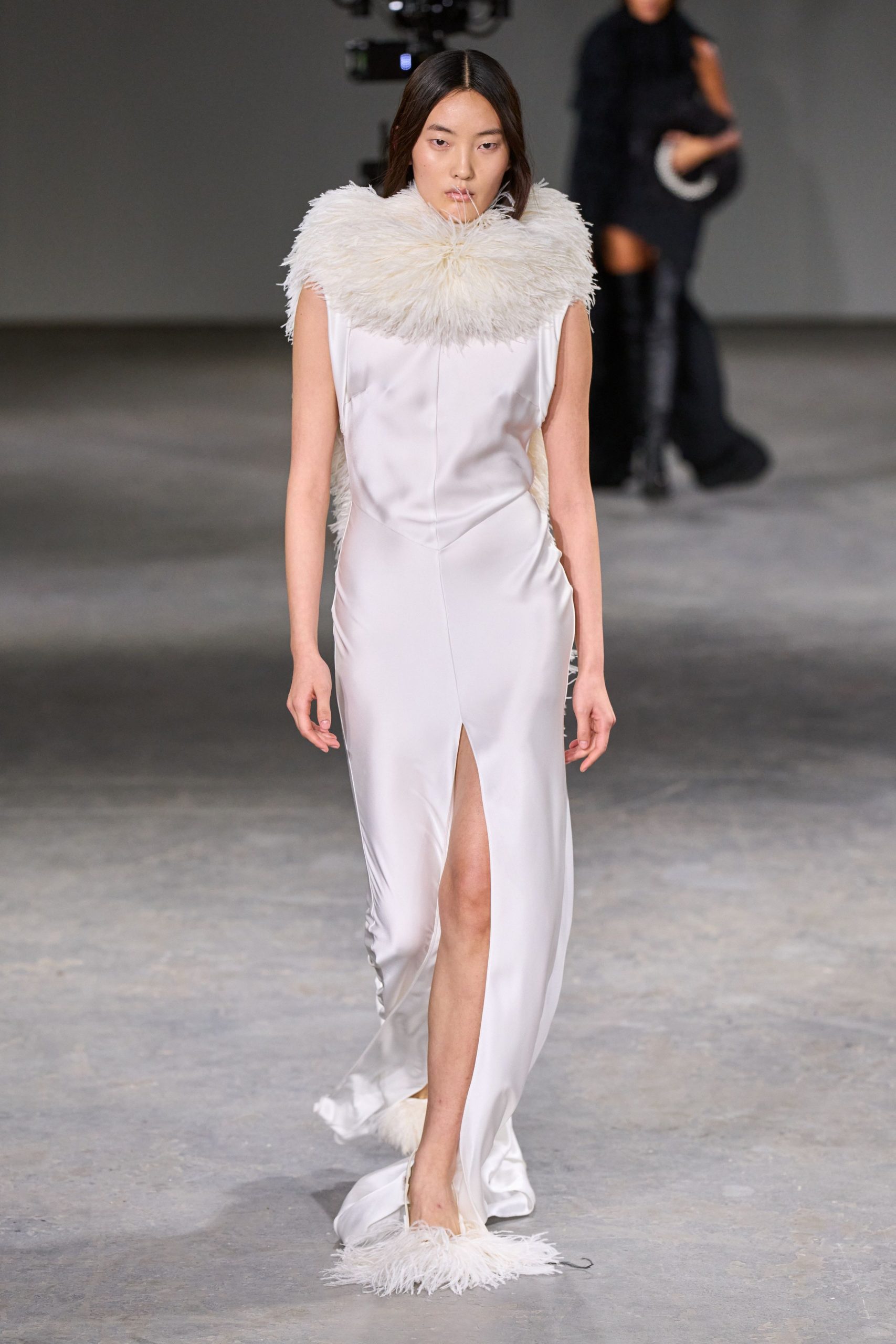 David Koma F/W 24 Look 64