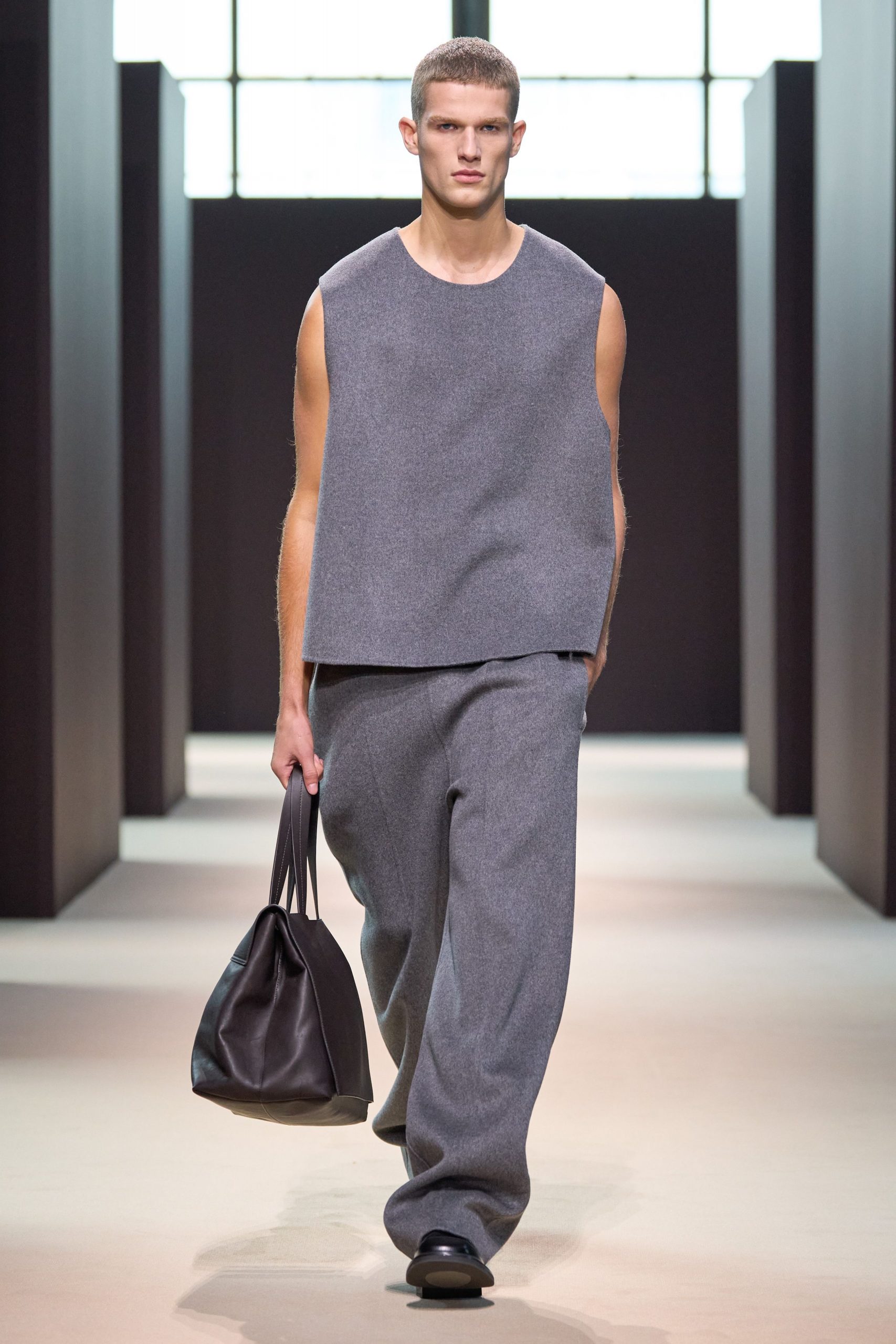 Cos F/W 24 Look 220