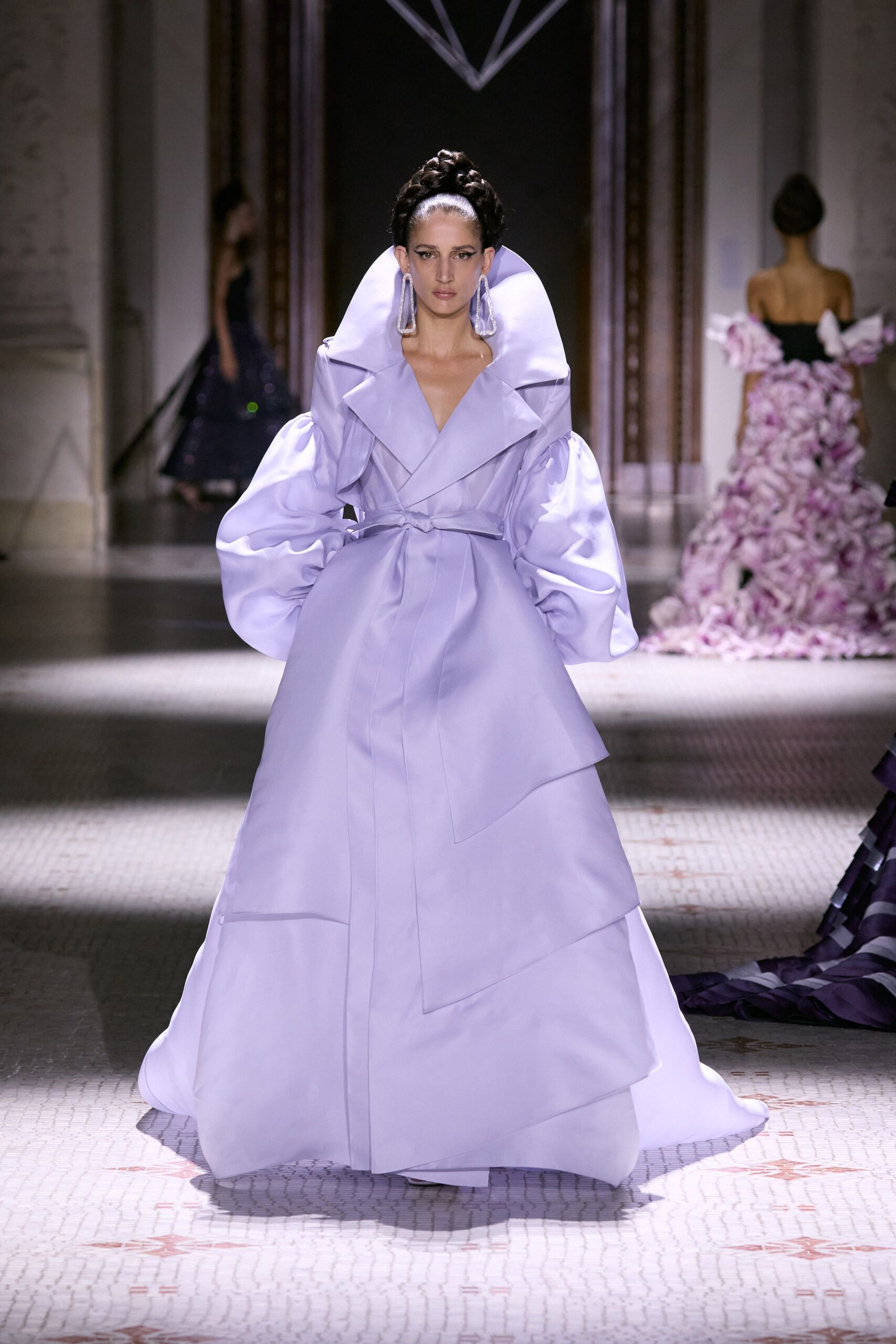 ArdAzAei F/W 24 Couture Look 162