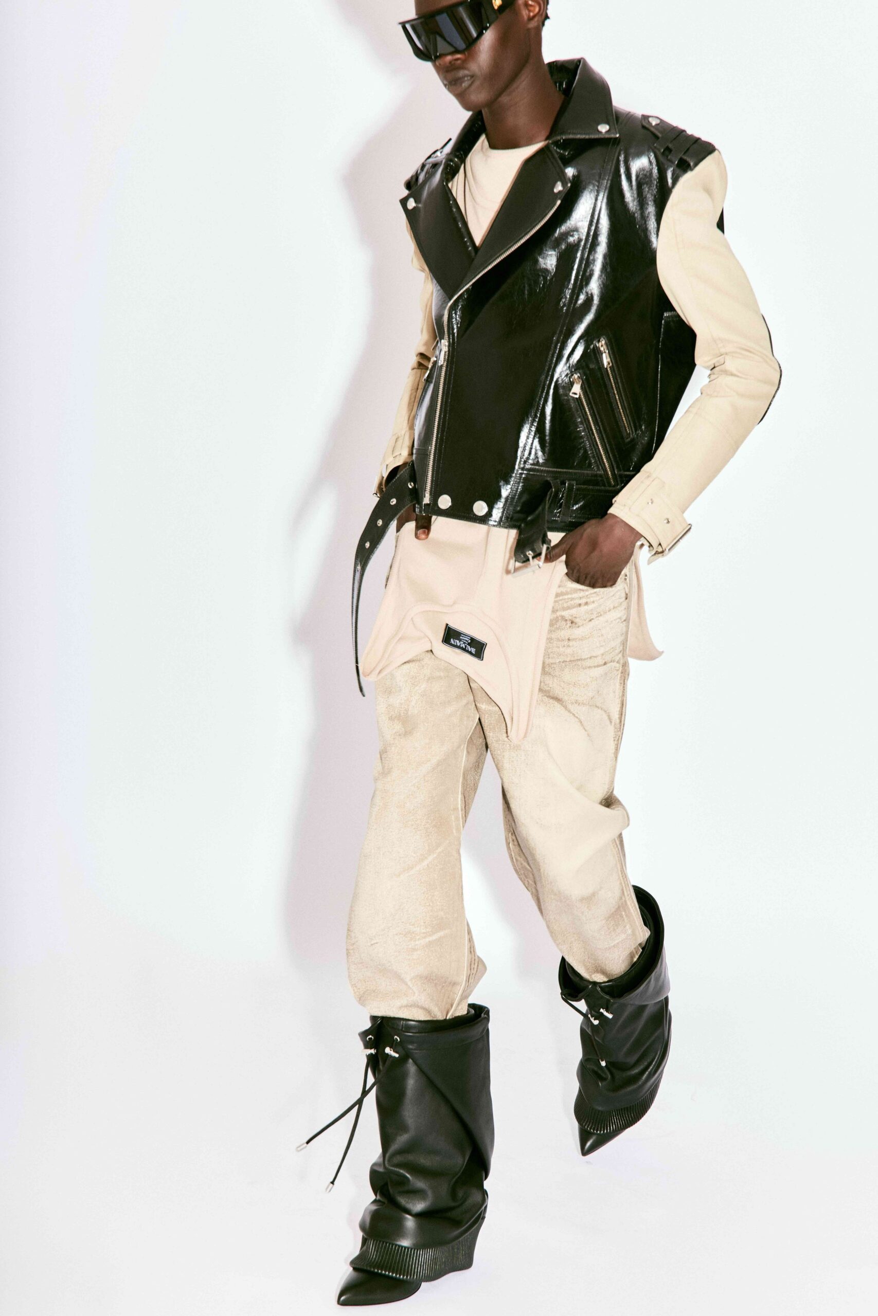 beige denim slim distressed pants