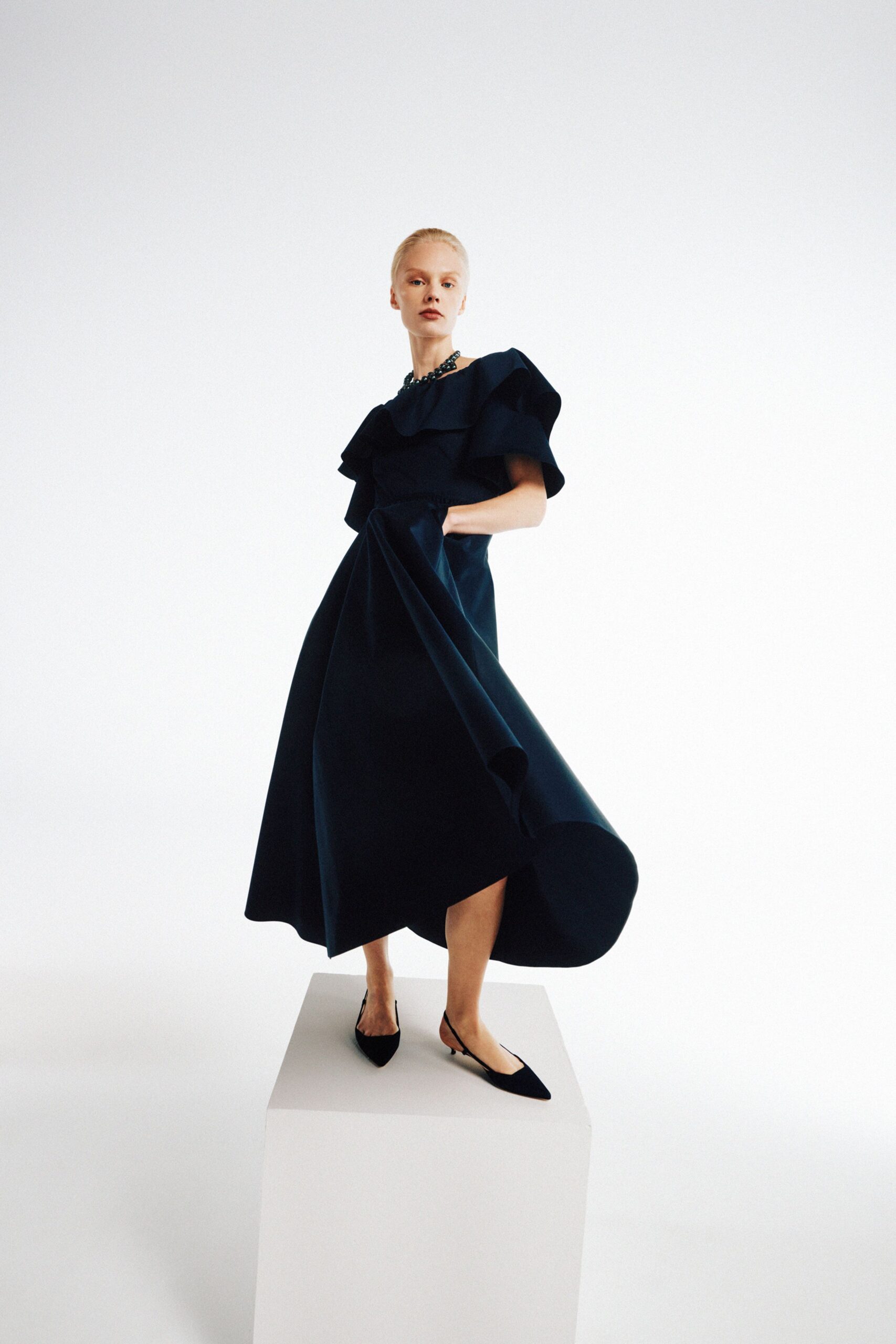 Carolina Herrera F/W 24 Look 274