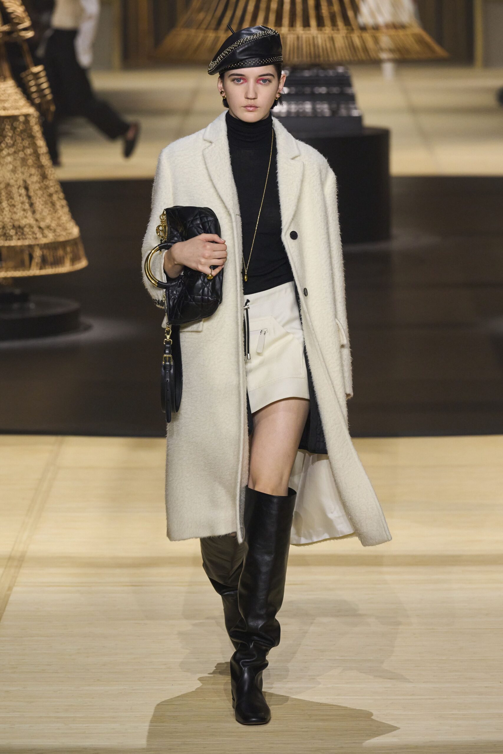 Christian Dior F/W 24 Look 325