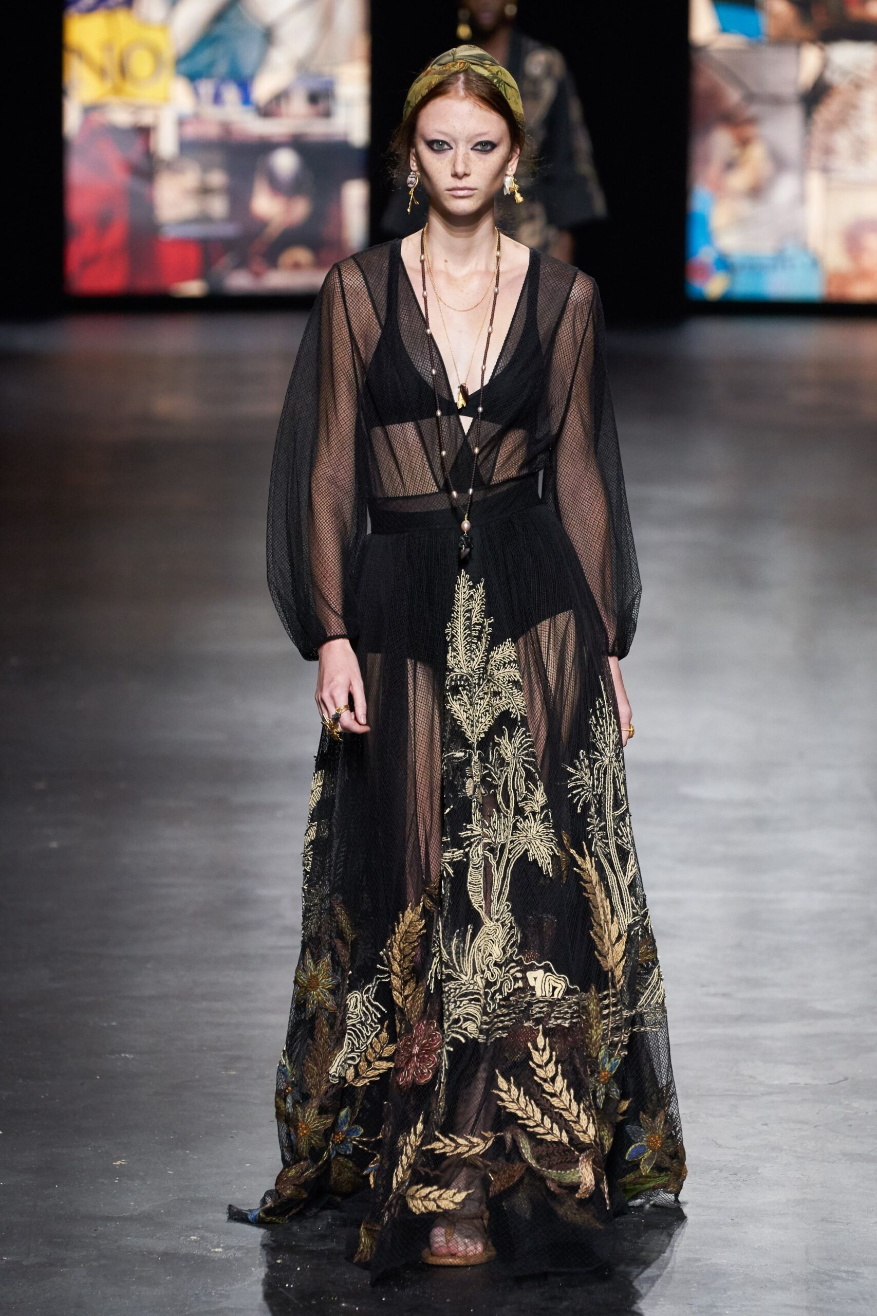 Christian Dior S/S 21 Look 374