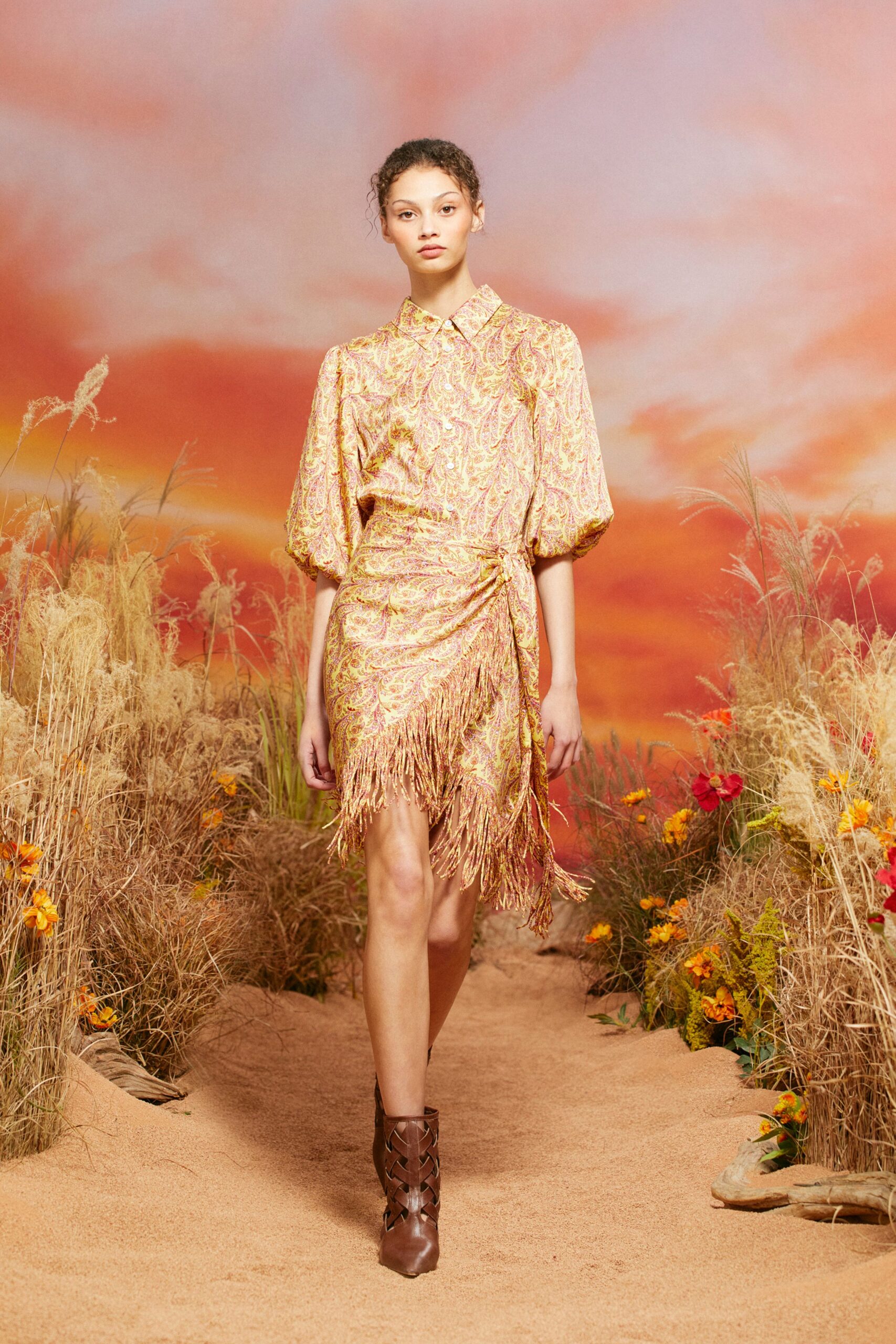 yellow silk short-sleeve collared fitted fringed printed dress