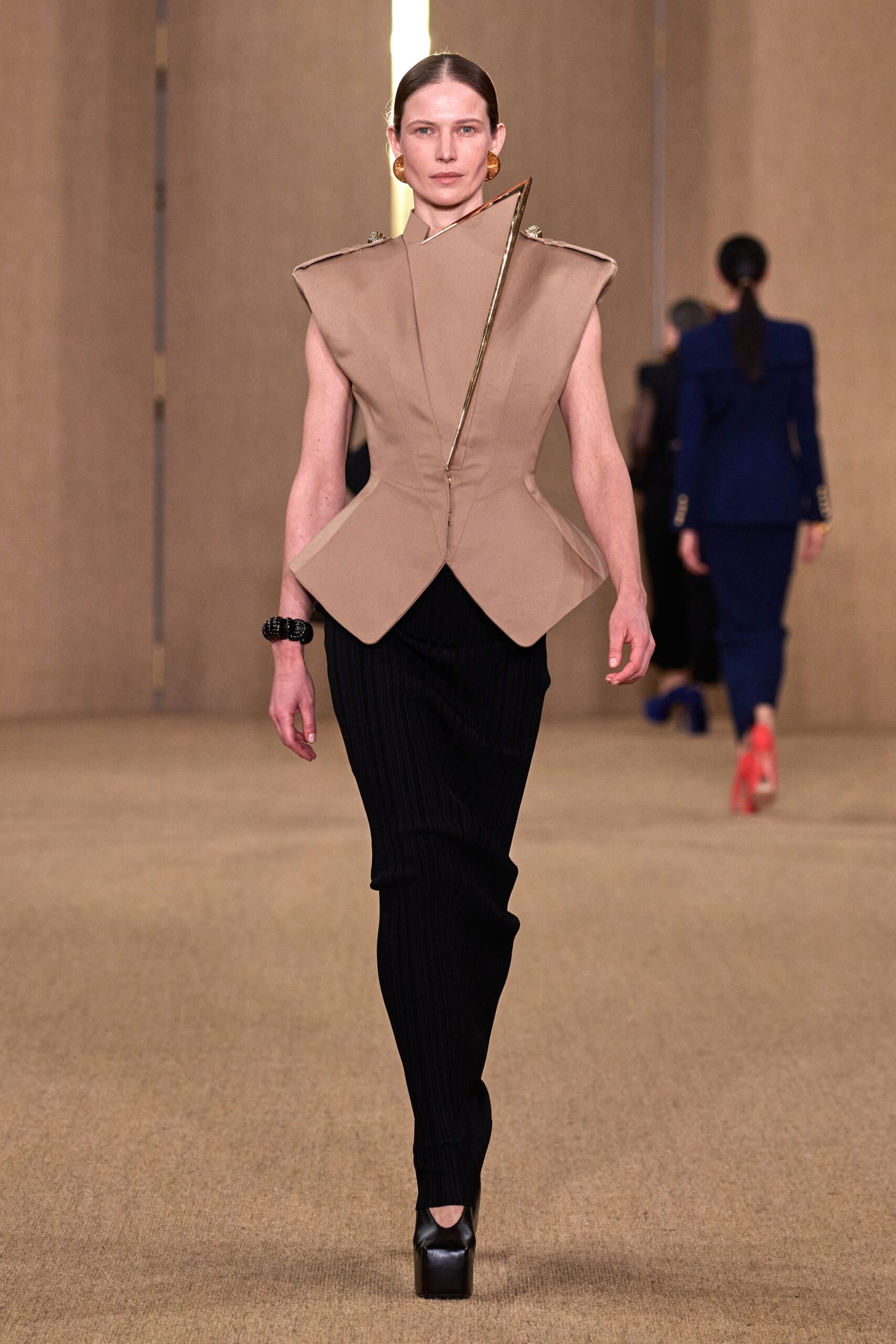 Balmain F/W 24 Look 283