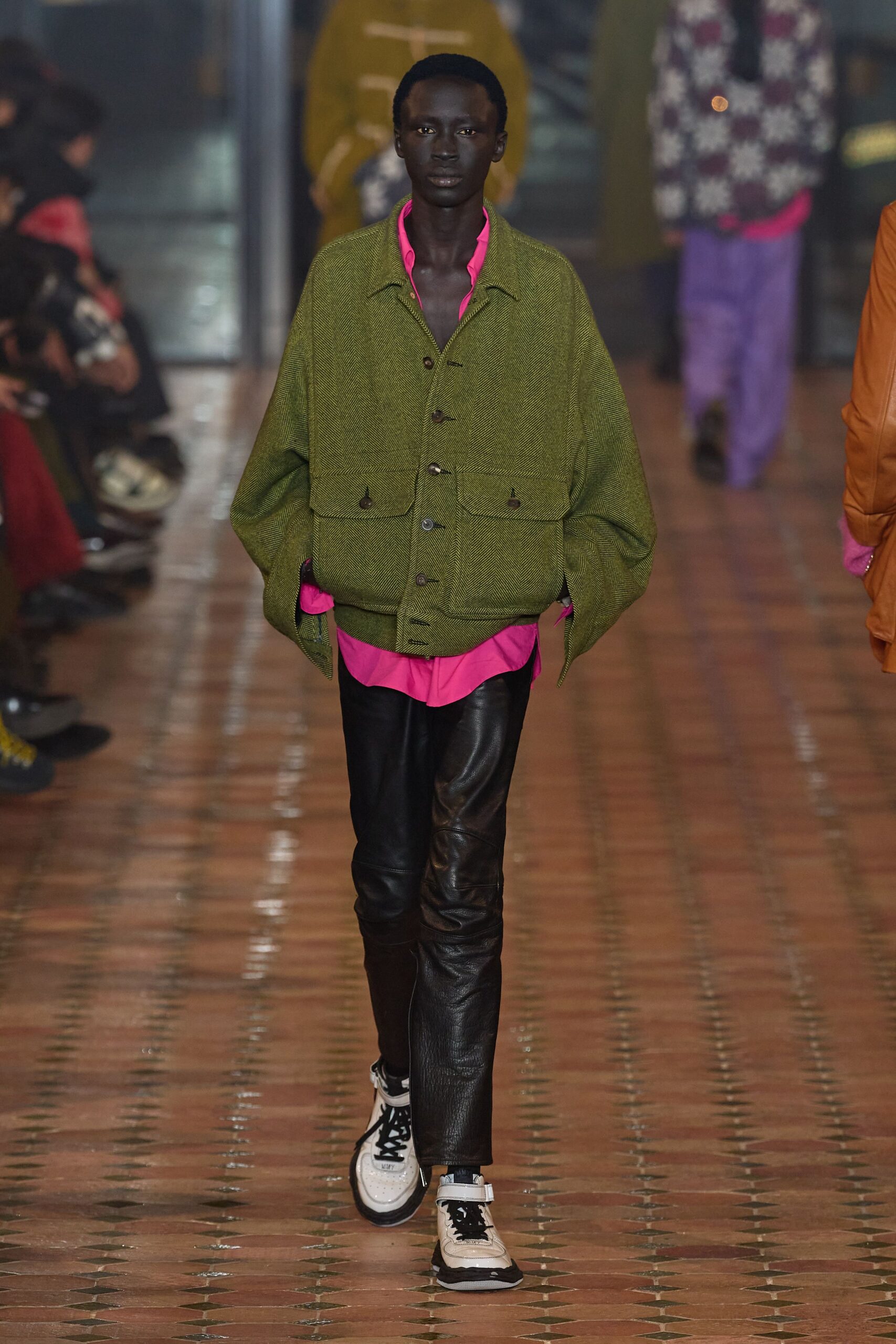 Bed j.w. Ford F/W 24 Menswear Look 259
