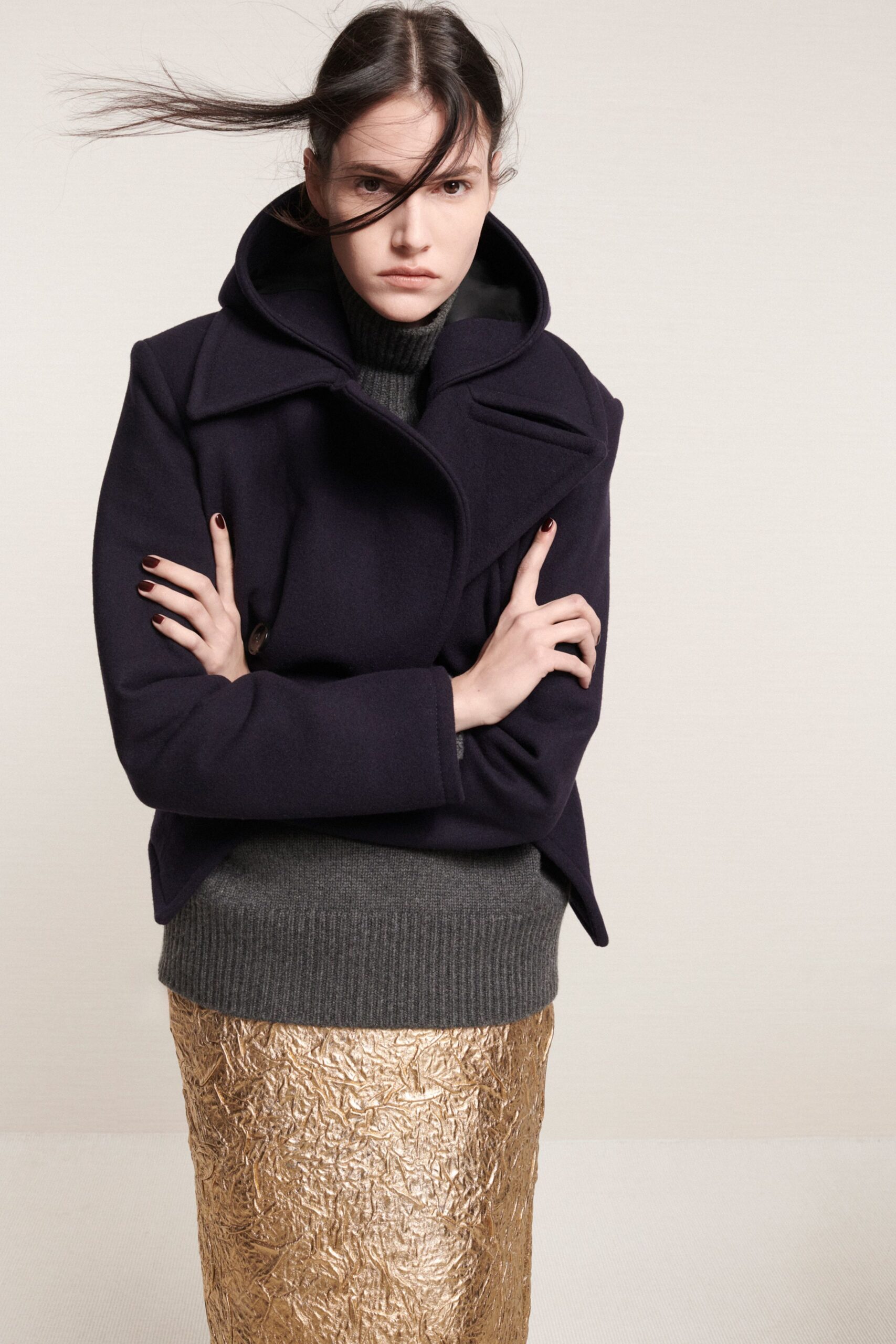 blue wool long-sleeve hooded fitted buttoned jacket