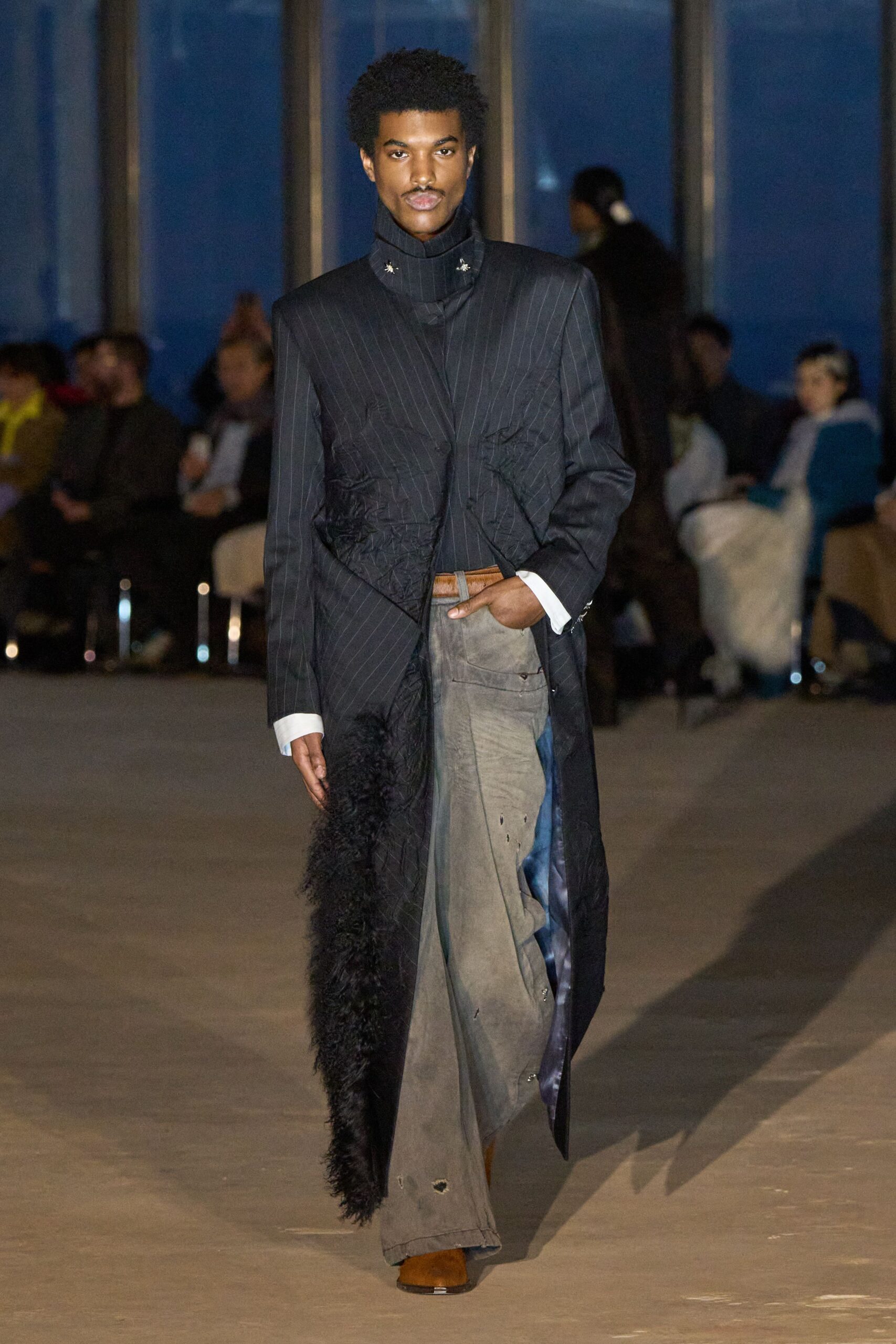 black wool long-sleeve collared relaxed buttoned layered coat