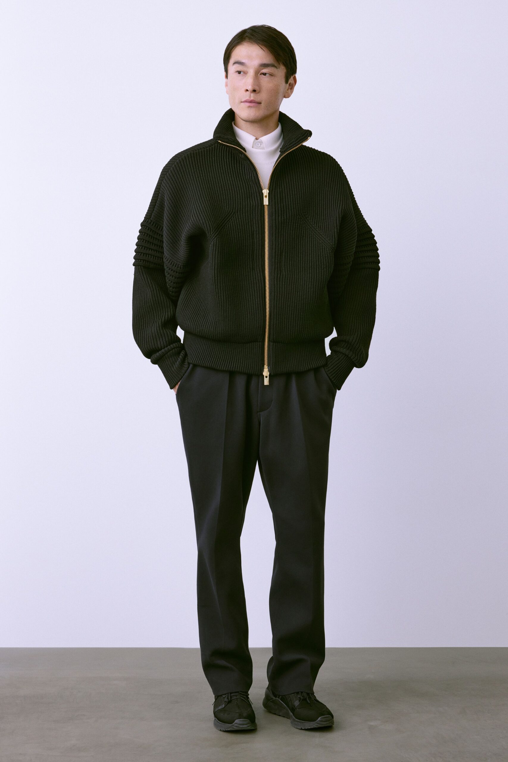 black knit long-sleeve collared oversized zippered jacket