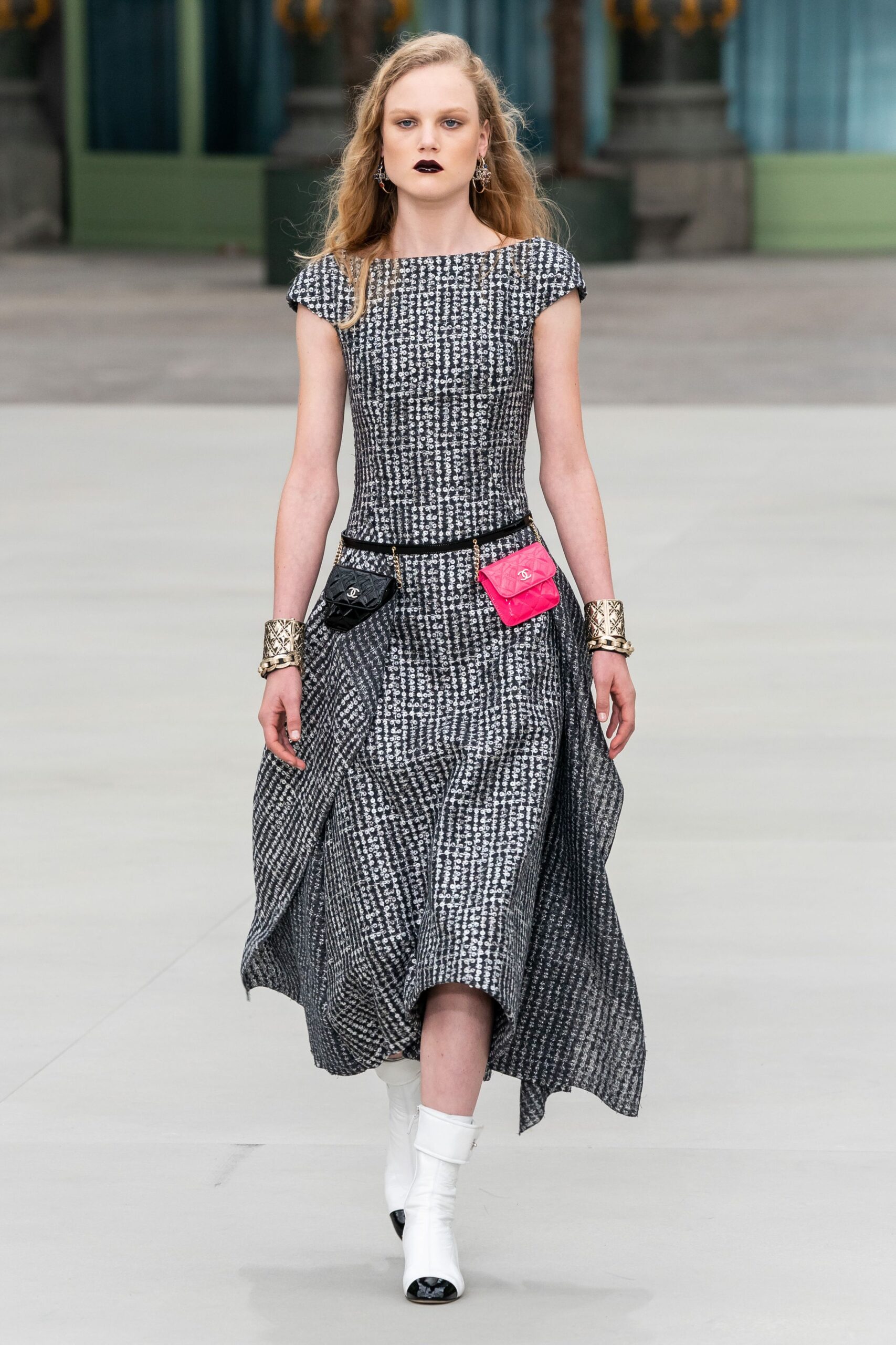 Chanel Resort 20 Look 357