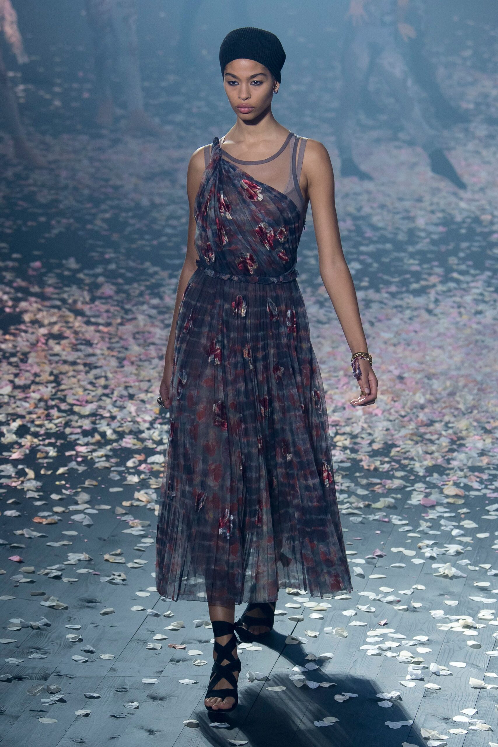 Christian Dior S/S 19 Look 421