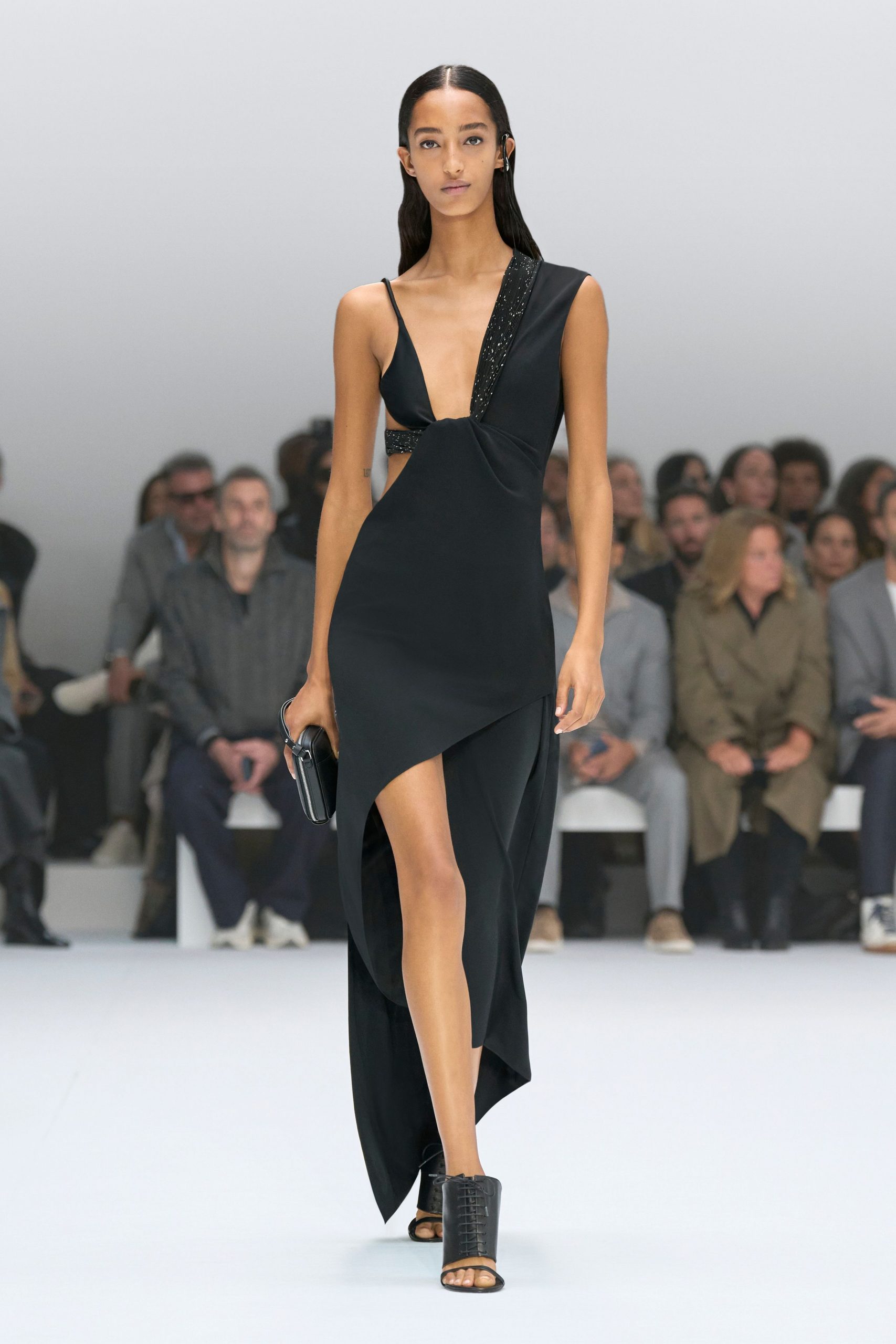 Courrèges S/S 25 Look 52