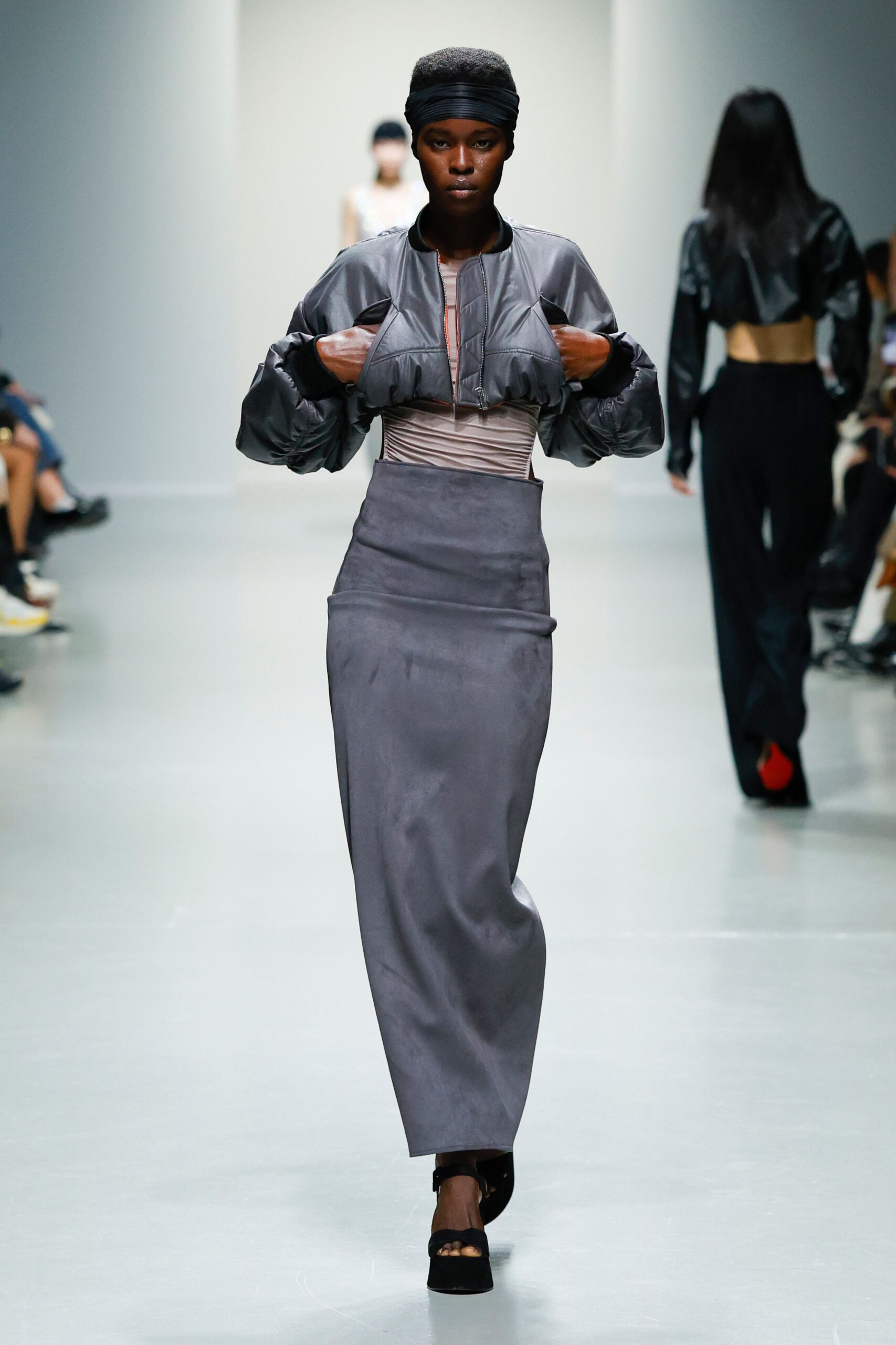 gray silk fitted straight-leg midi skirt