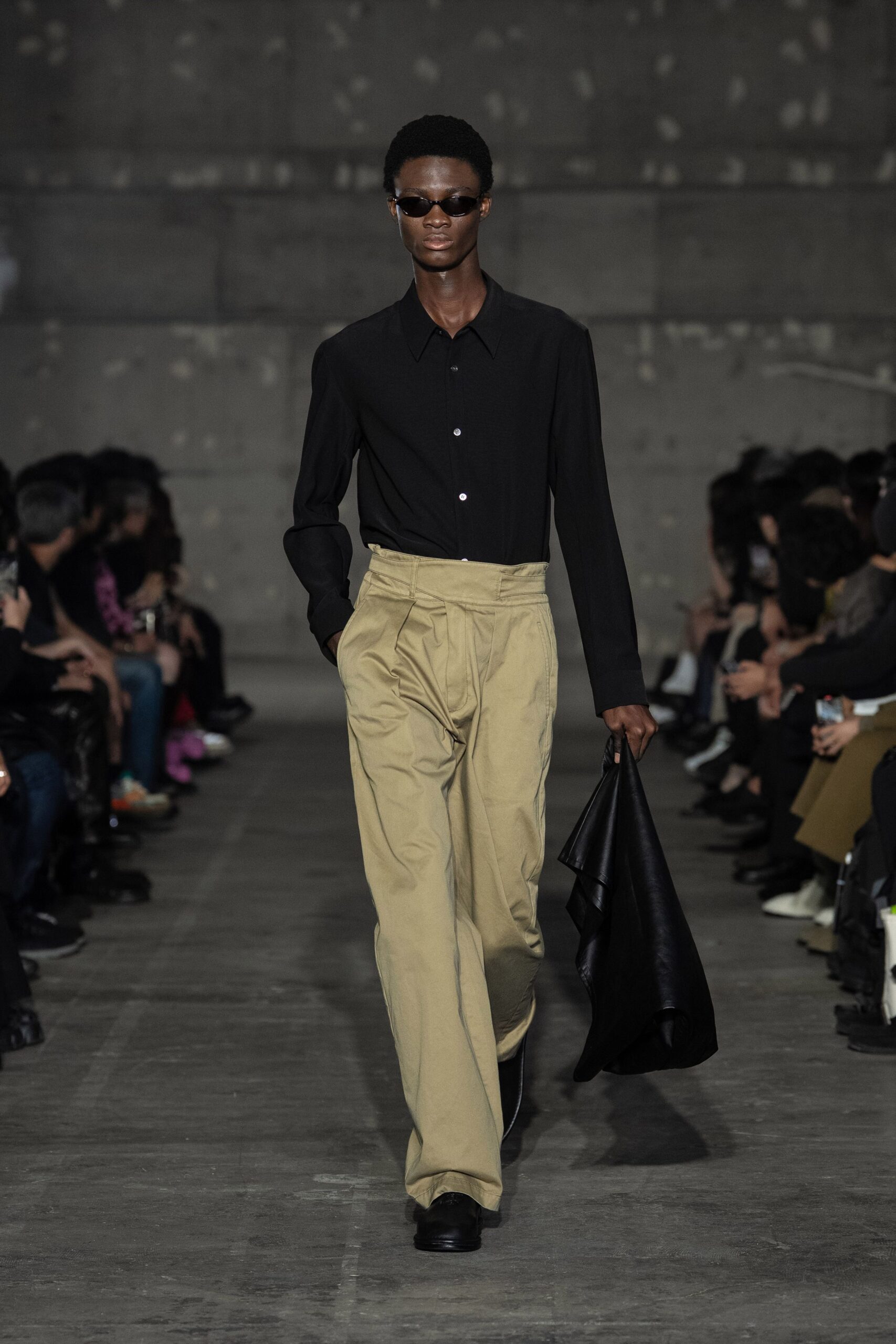 black silk long-sleeve collared structured buttoned shirt