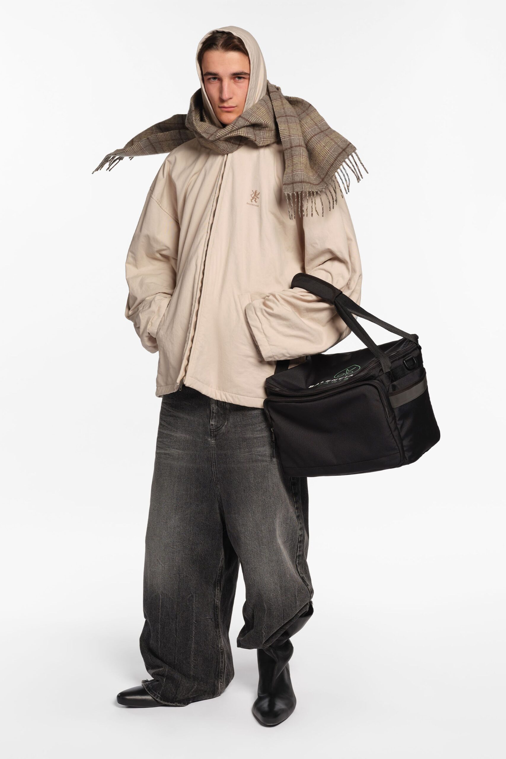beige cotton long-sleeve hooded oversized zippered pockets jacket