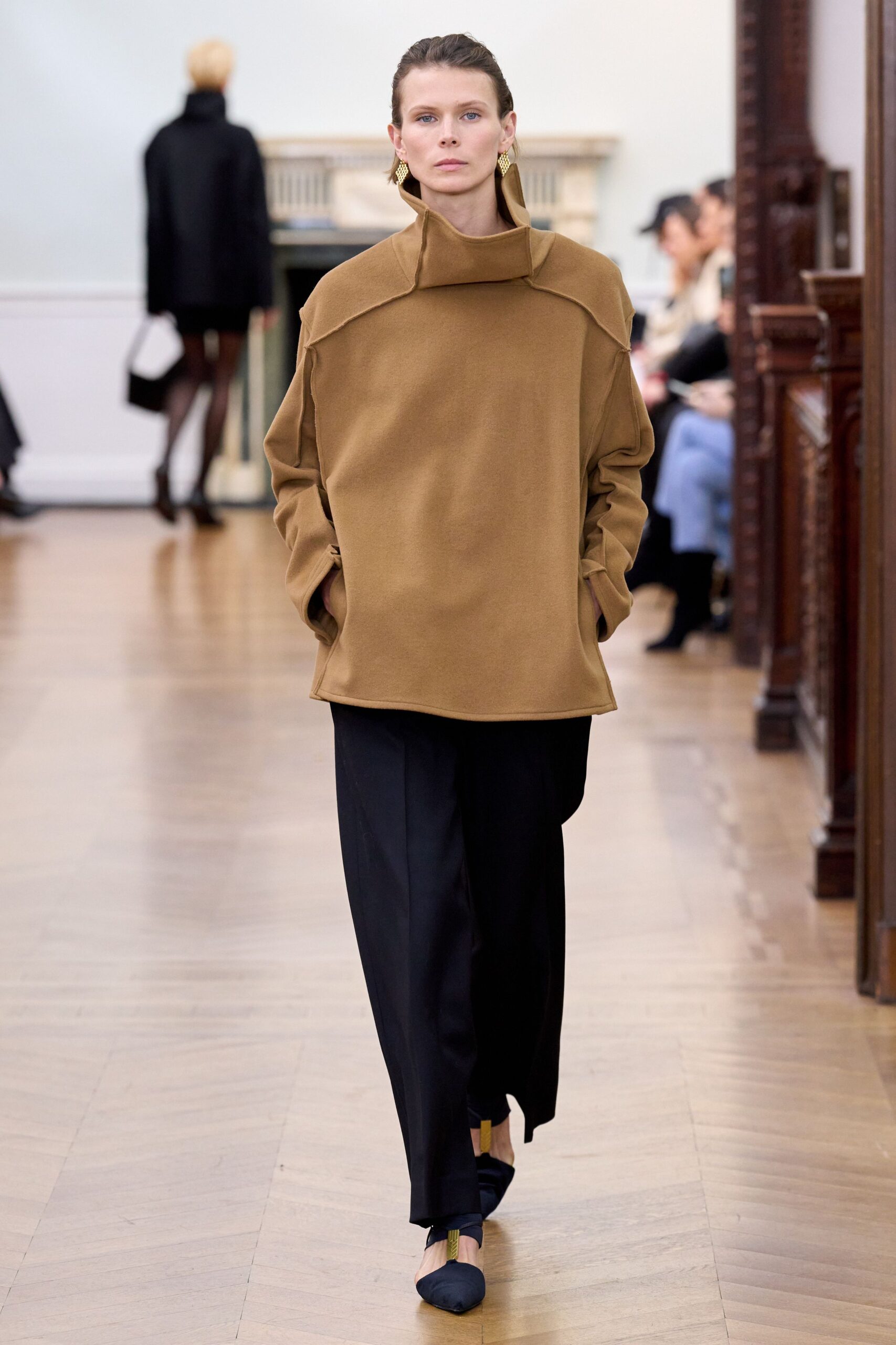 Bevza F/W 24 Look 229