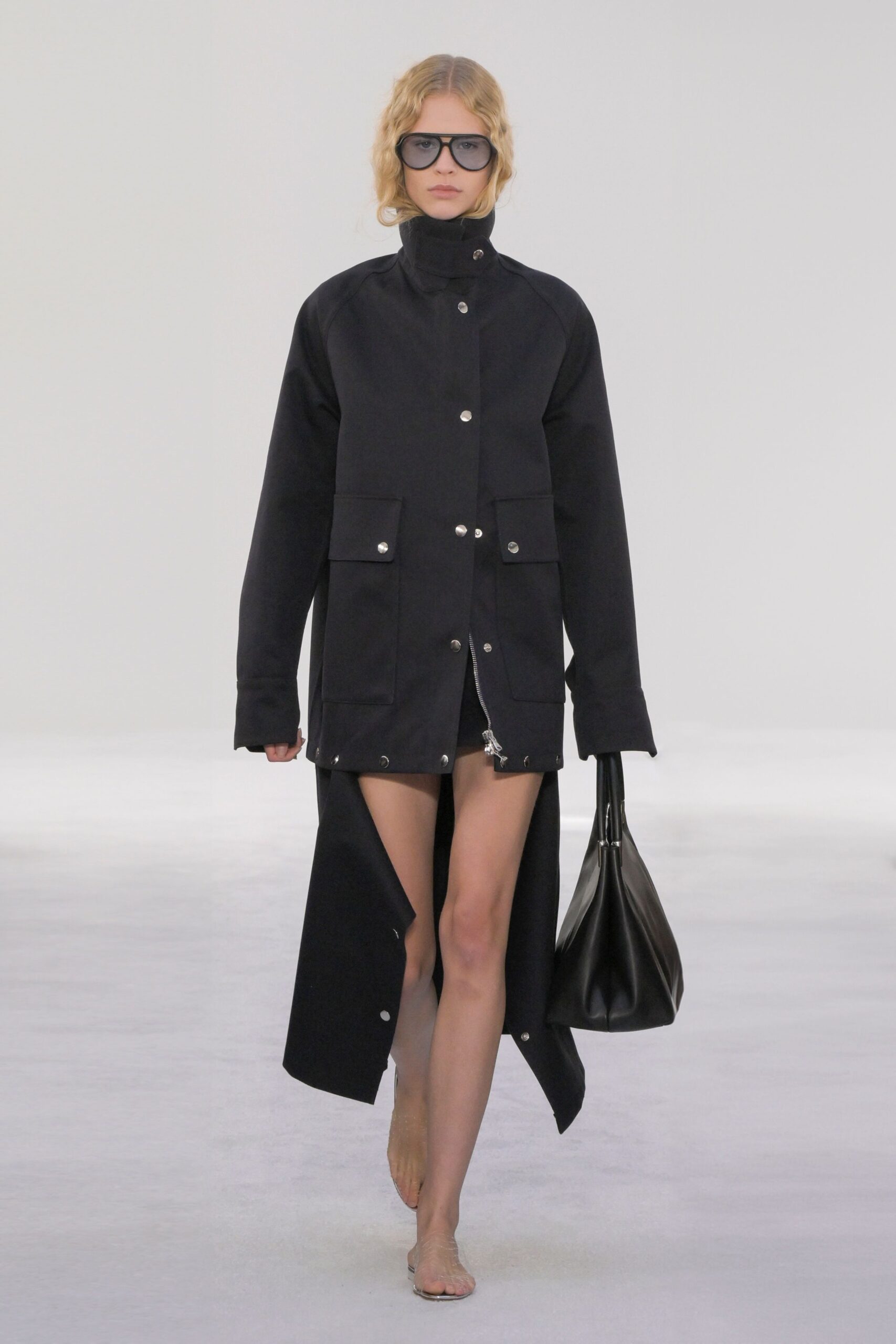 black relaxed coat with bag