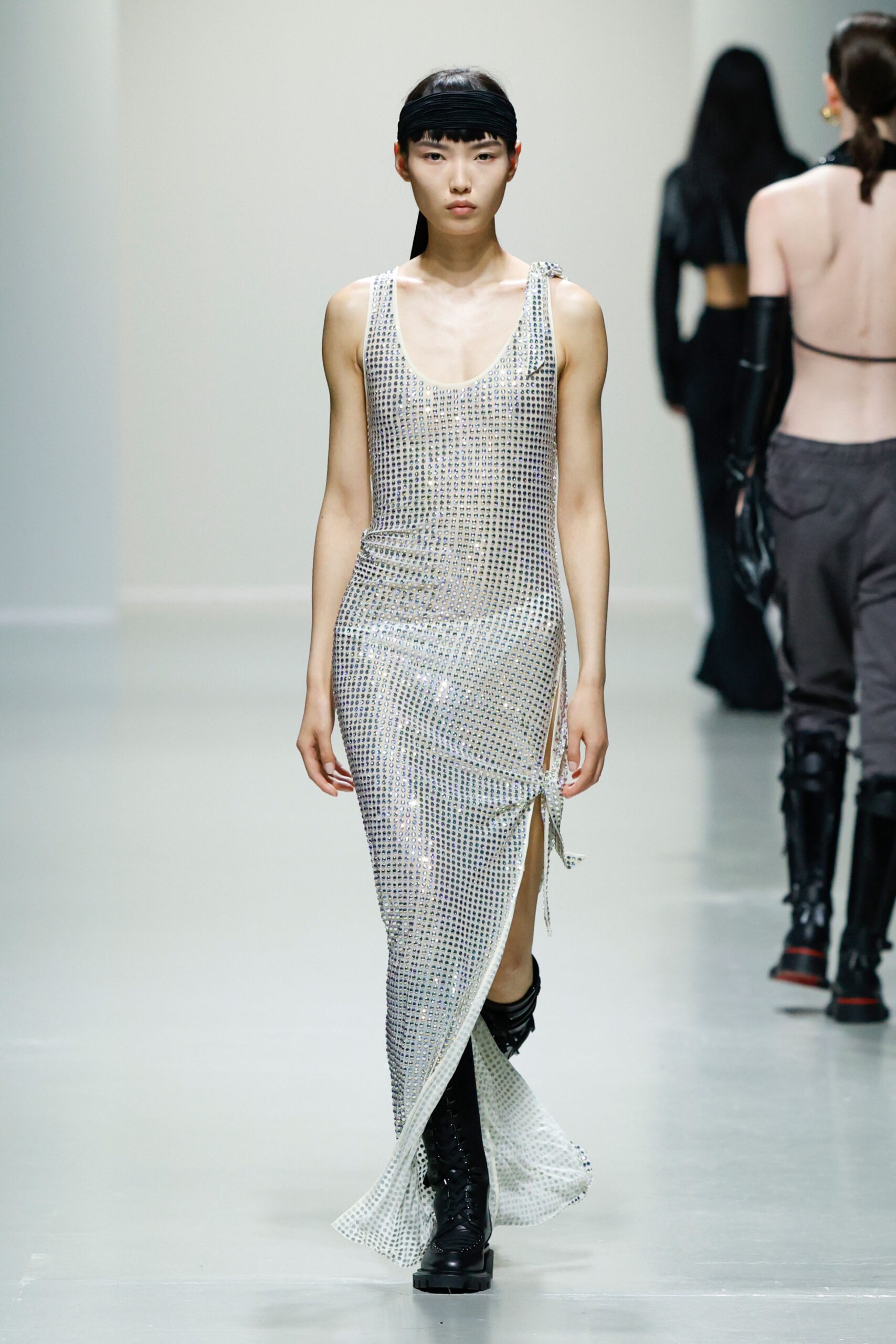 gray mesh sleeveless v-neck fitted layered shiny dress