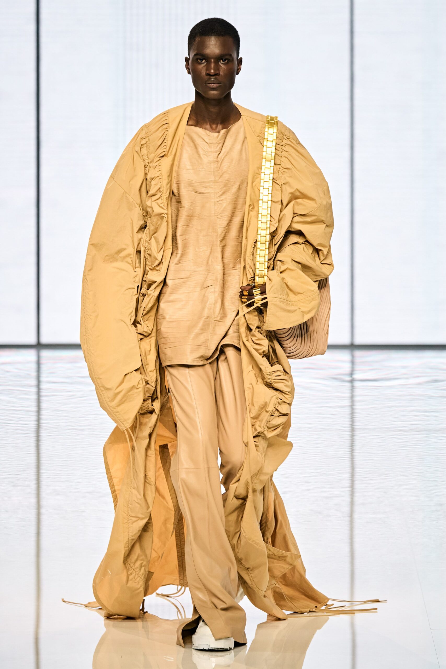 Balmain S/S 22 Menswear Look 282